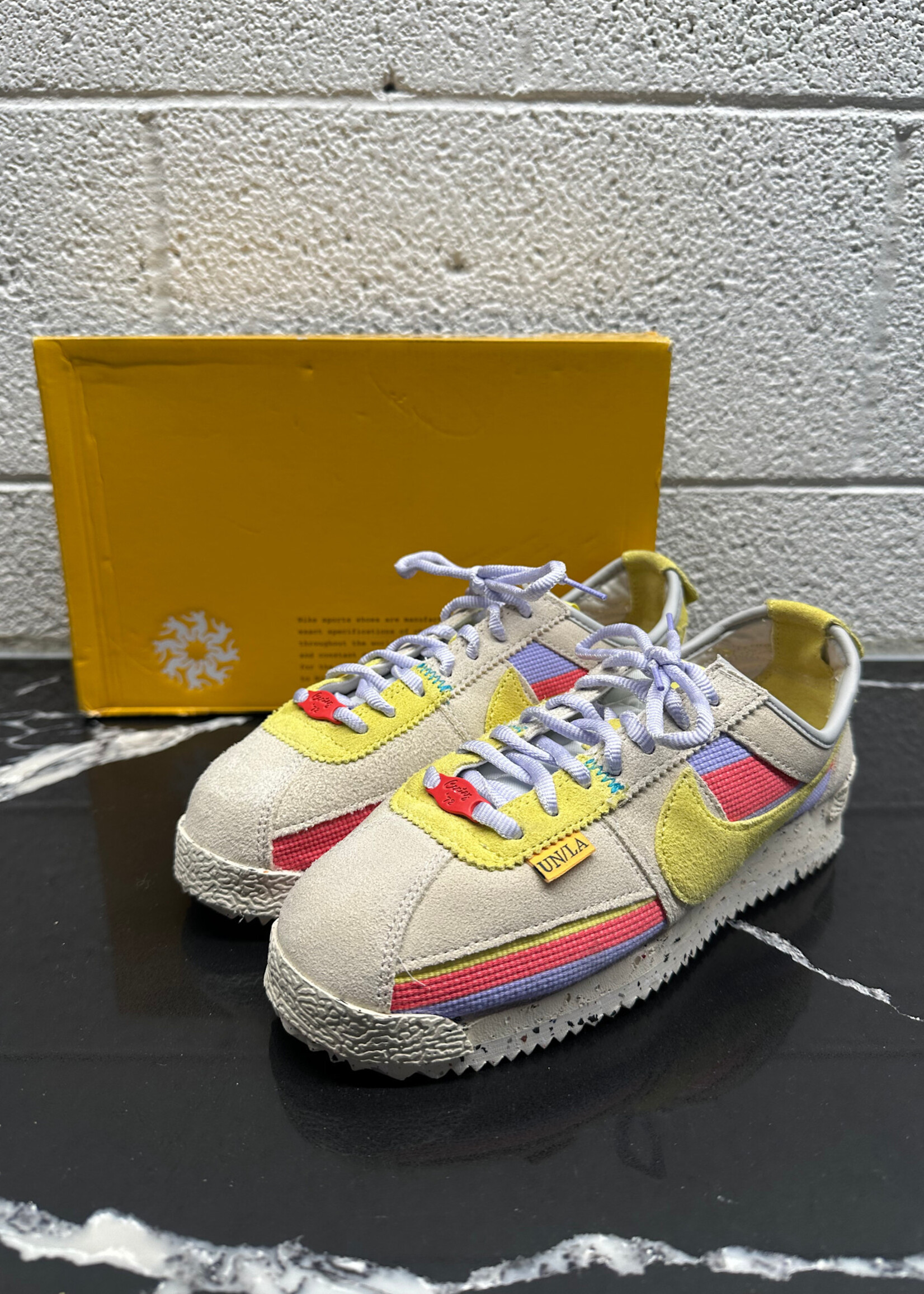 DS Union x Nike Cortez Fem 6.5