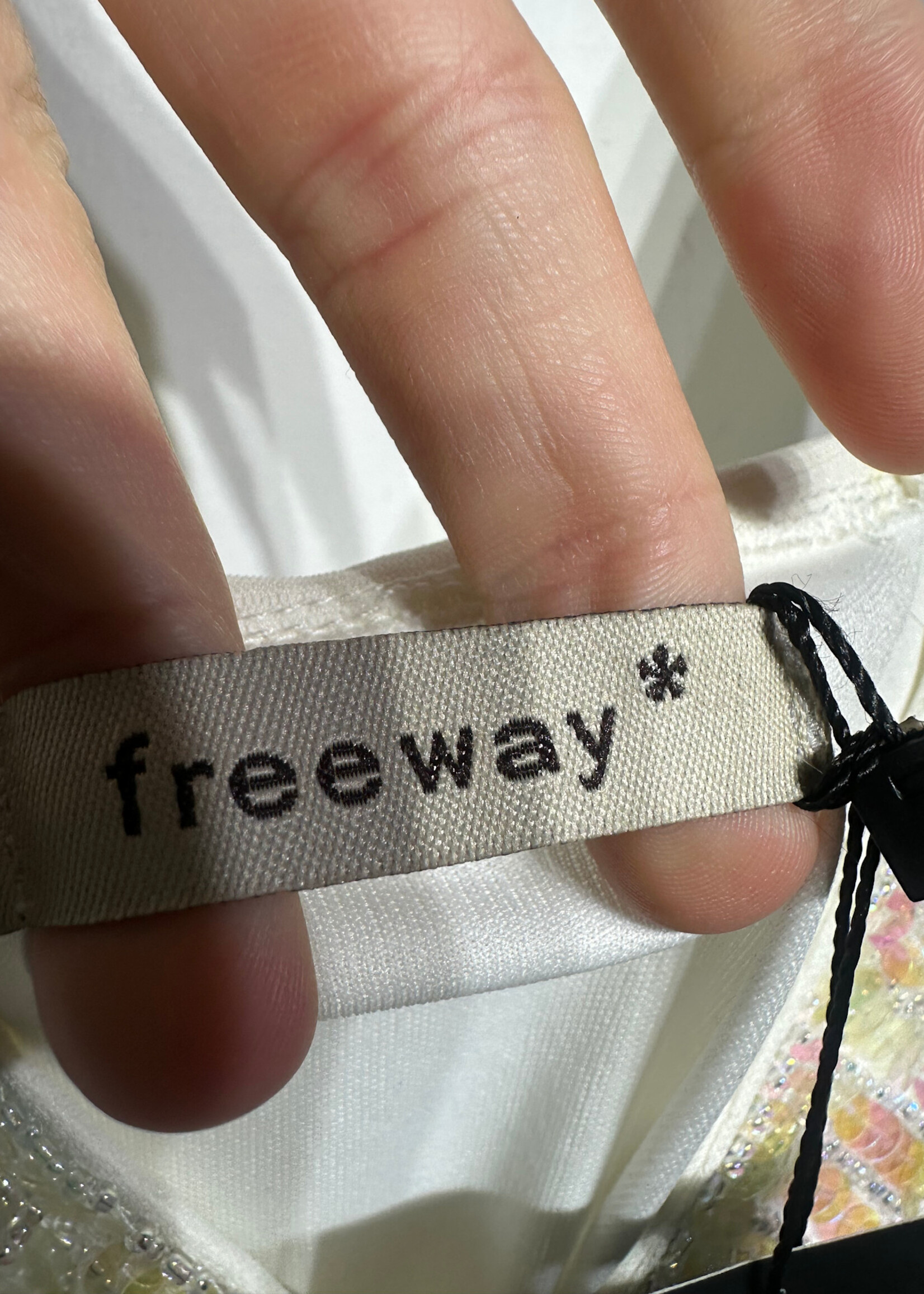 Freeway Sequin Tank White M