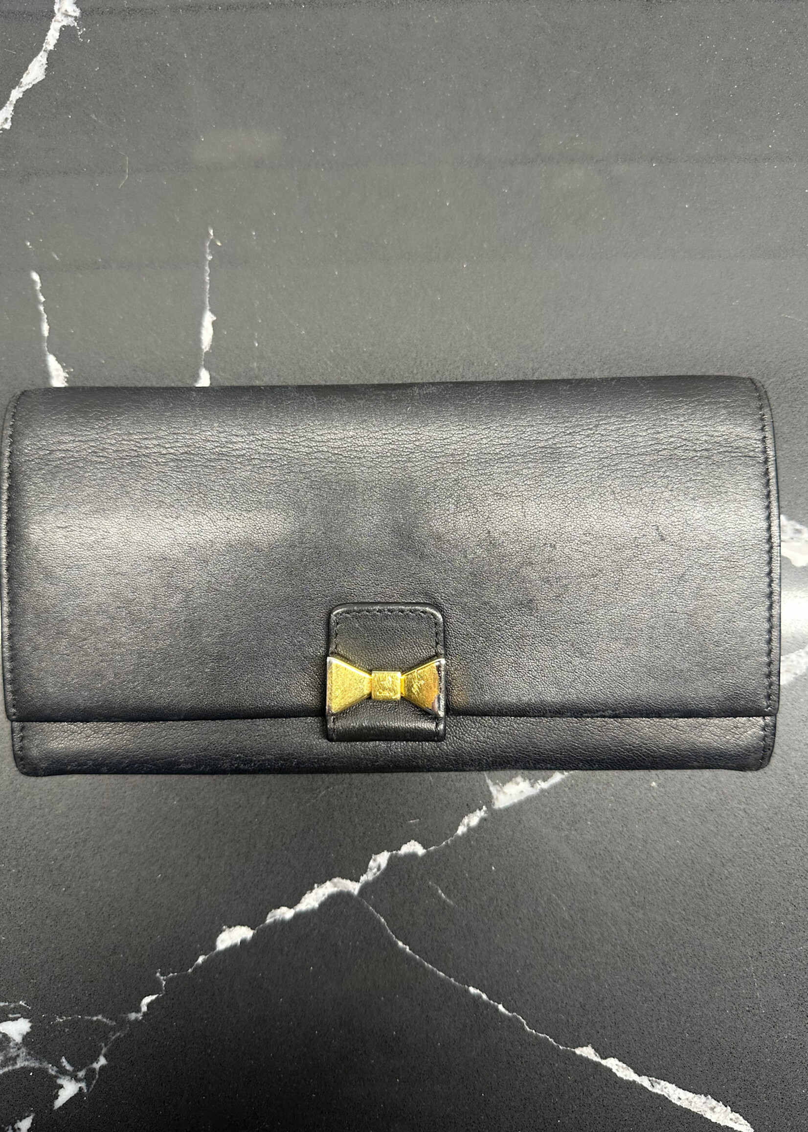 Chloe Black Leather Bow Clasp Wallet