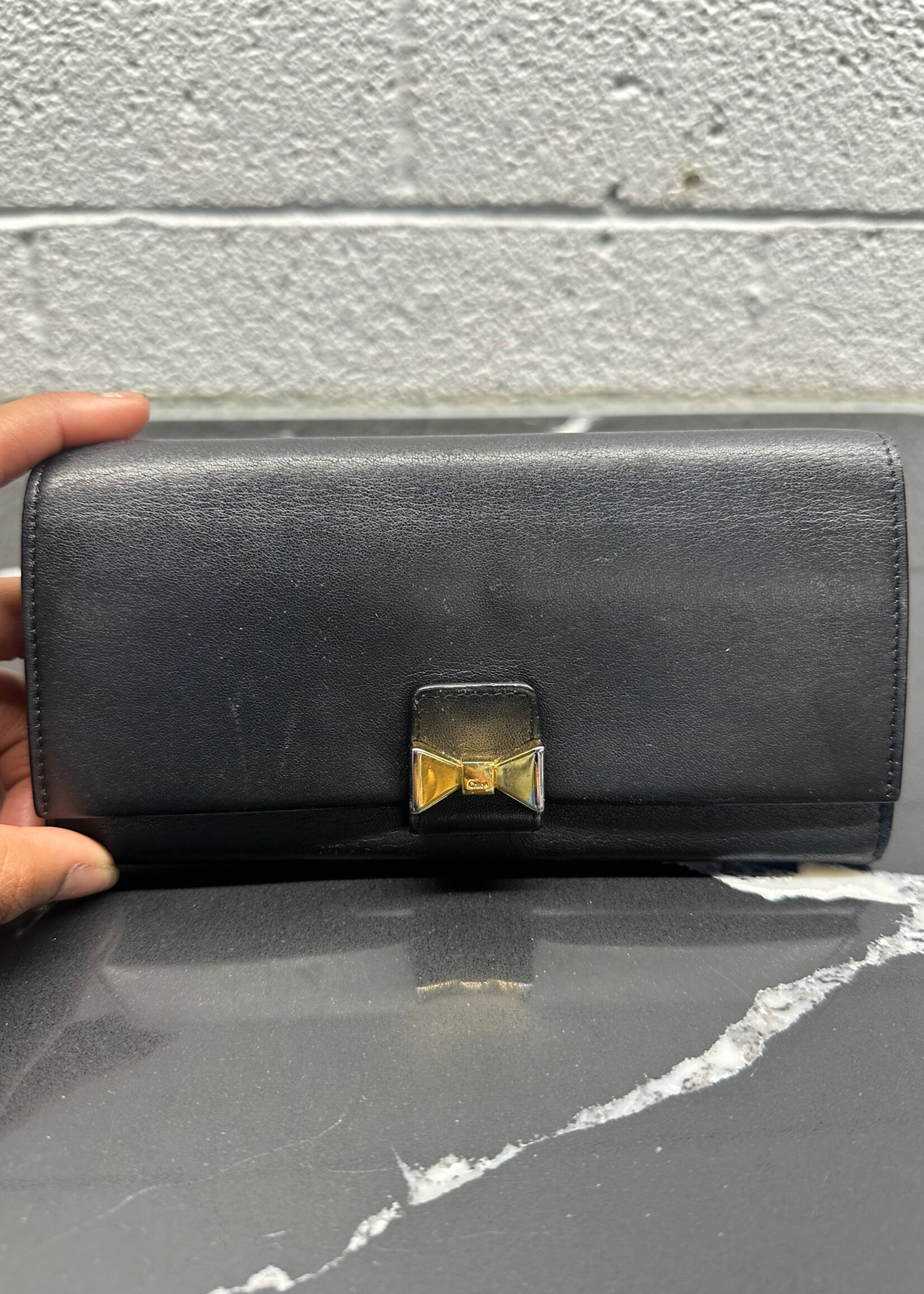Chloe Black Leather Bow Clasp Wallet