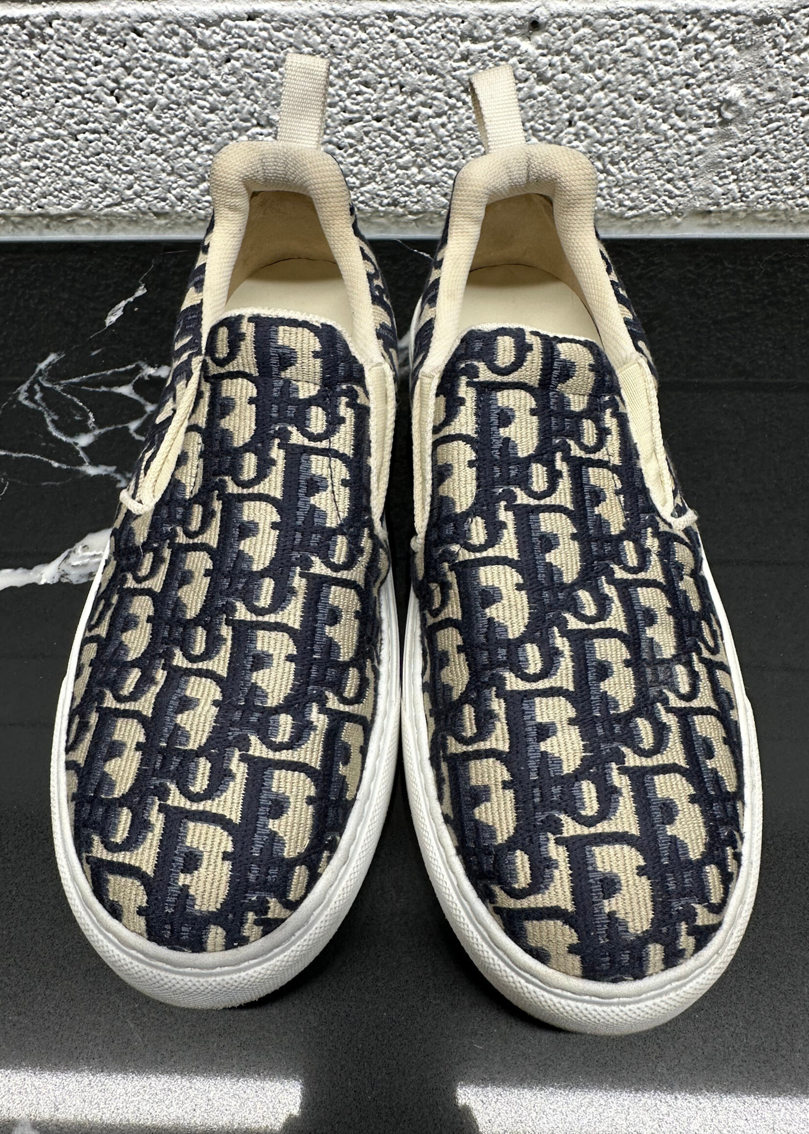 Dior Monogram Slip On Sneakers 39/Fem 8