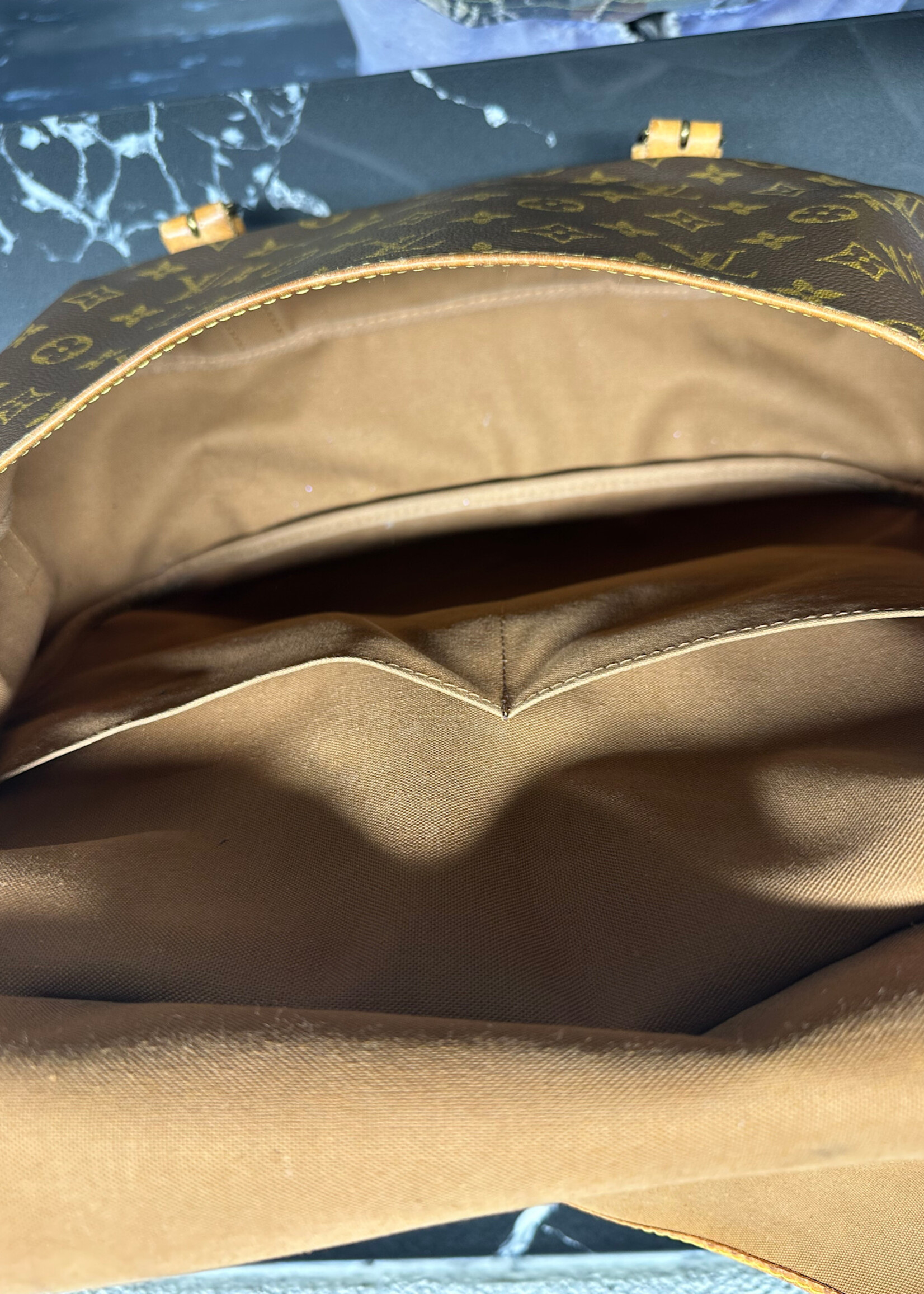 Louis Vuitton Samaur Bag