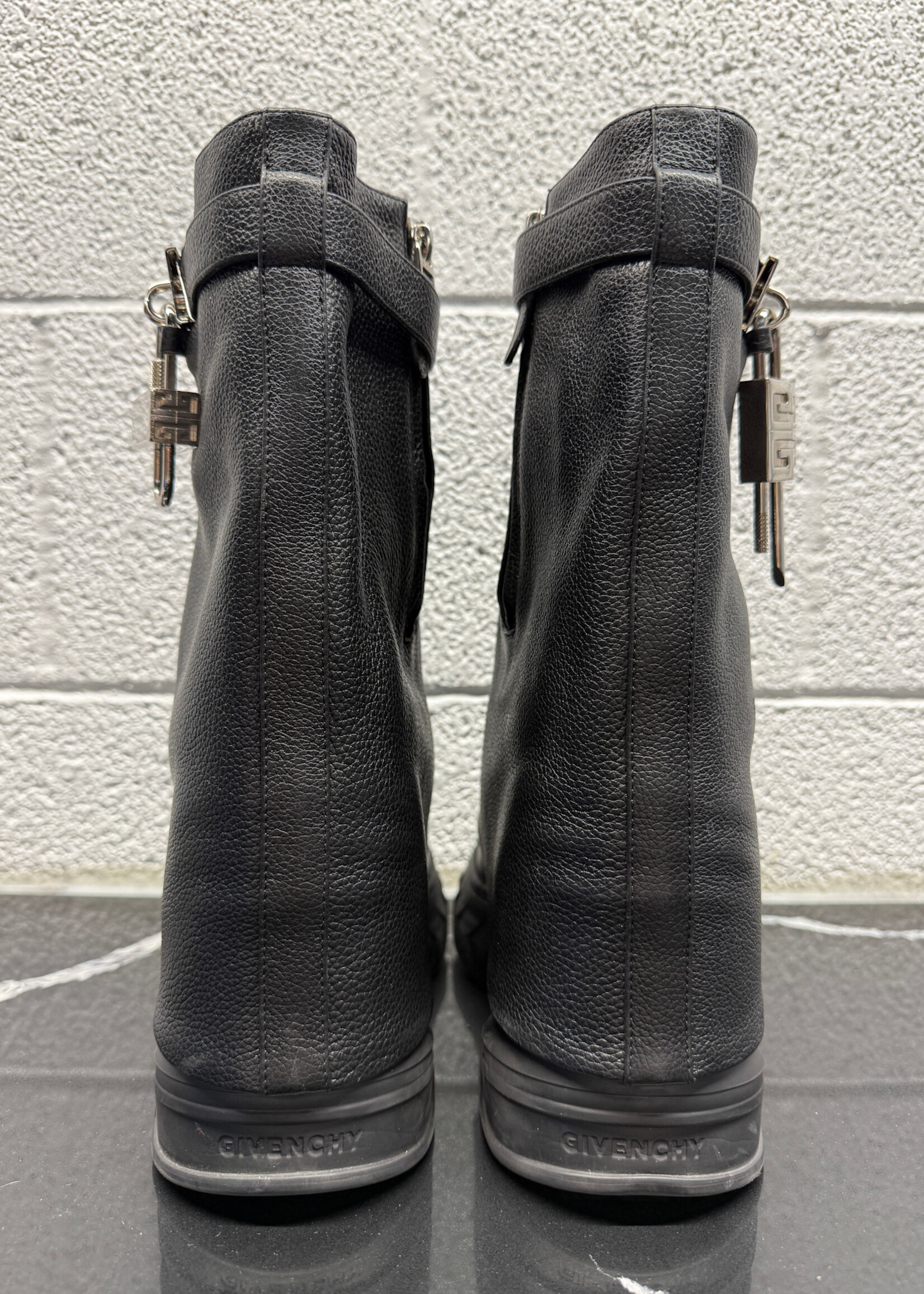 Givenchy Black Fold Over Boots 39/8.5