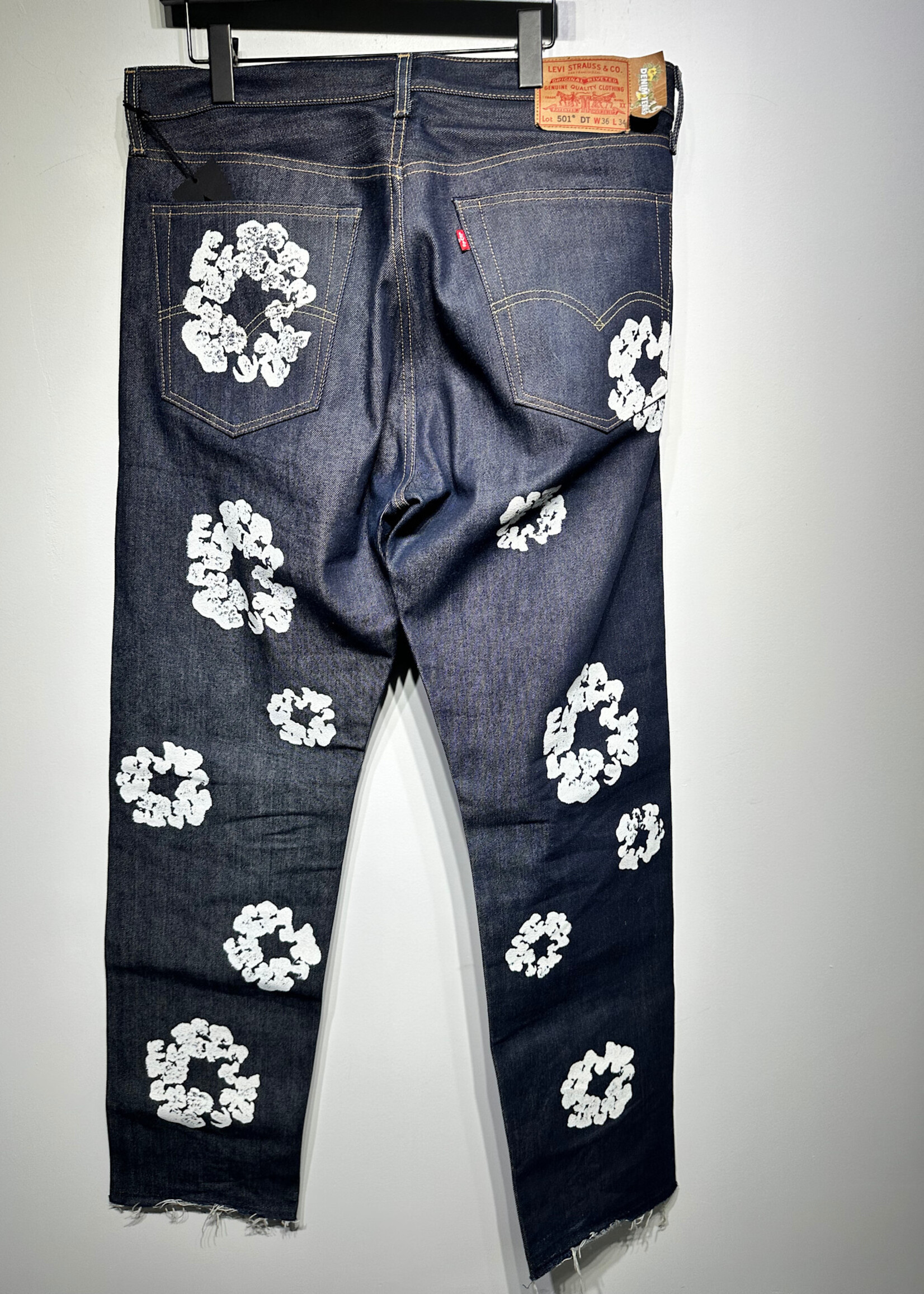 Denim Tears Dark Wash Wreath Jeans Masc 36x34