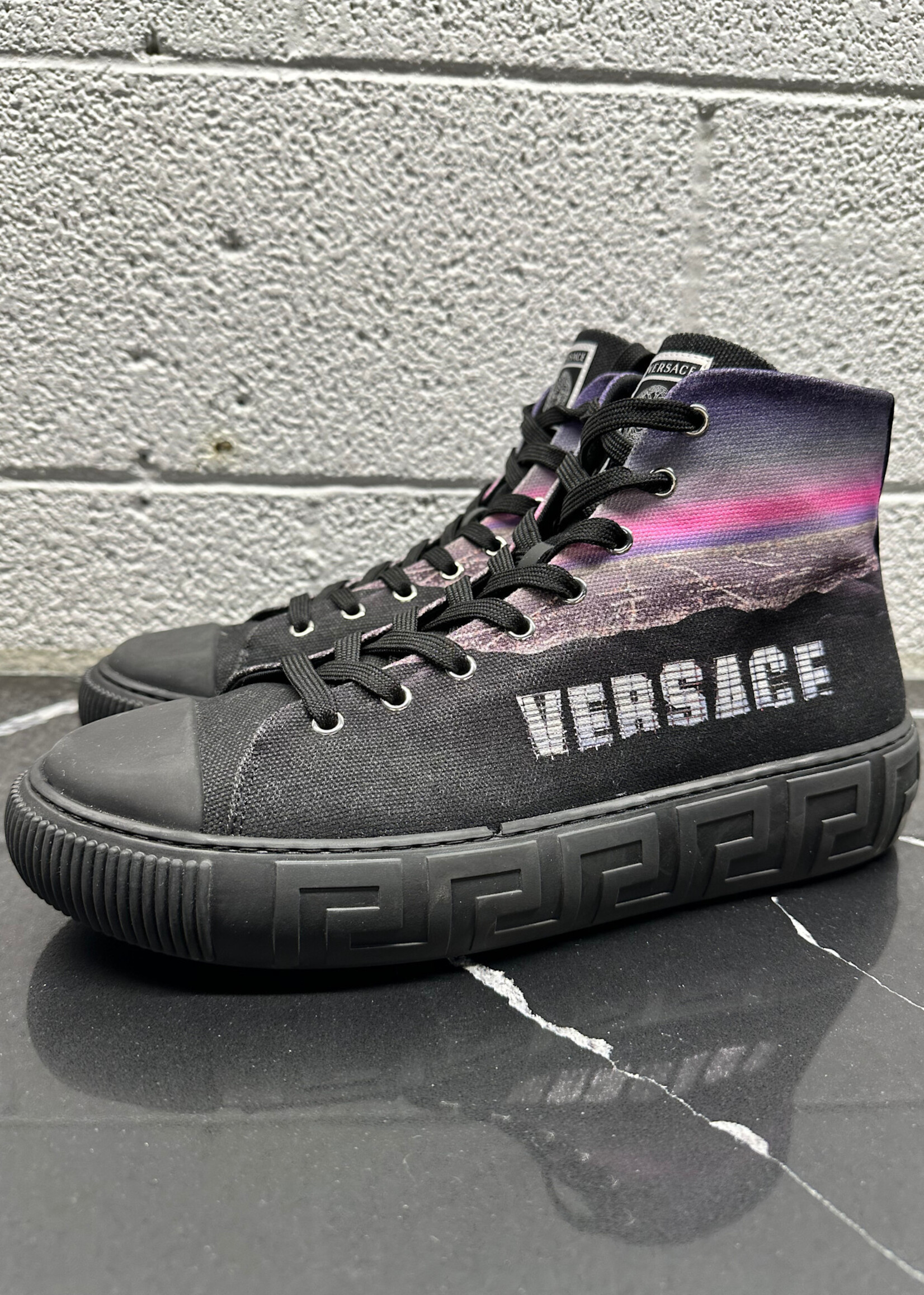 Versace Sunset Hightop Sneaker Masc 11