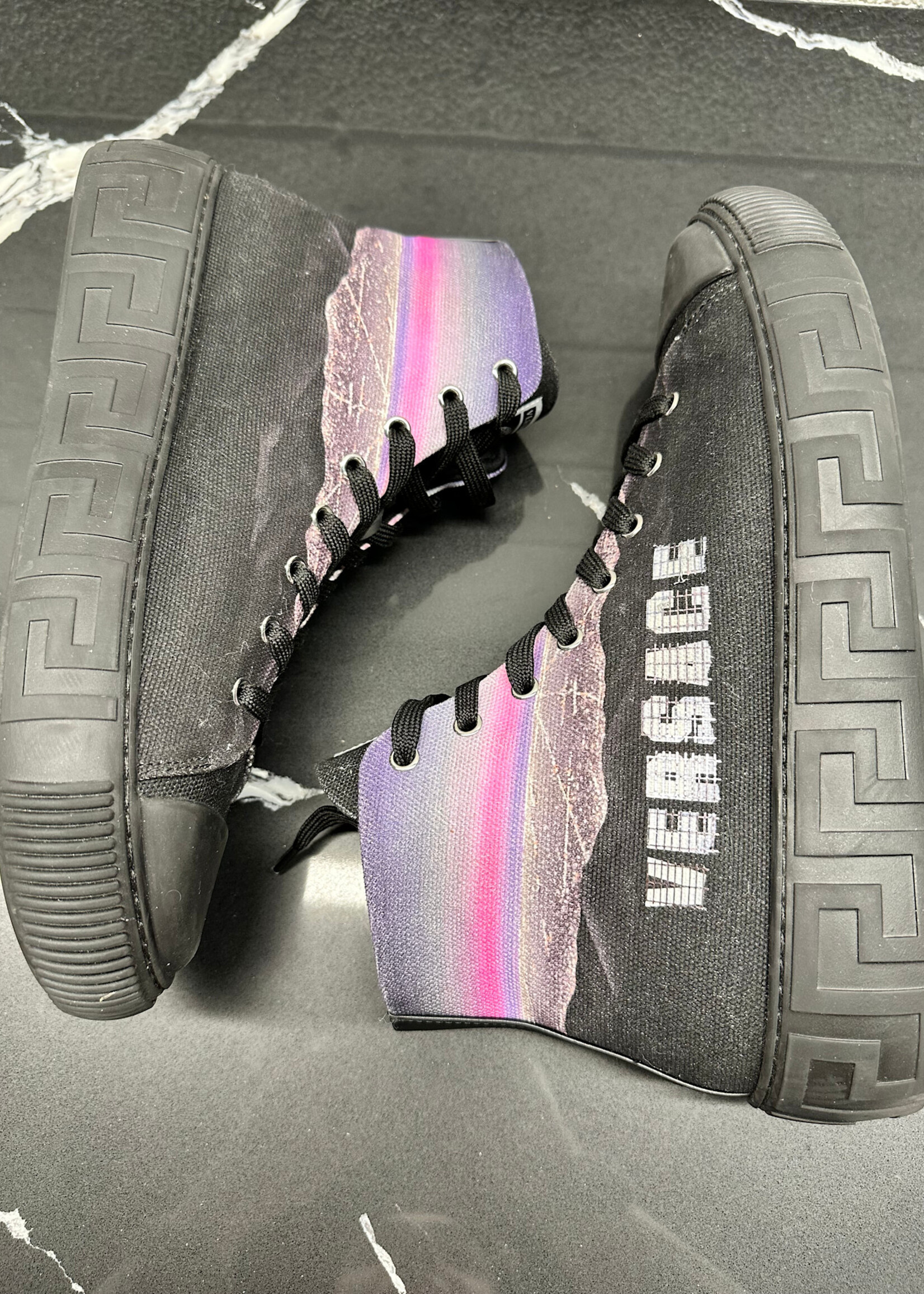 Versace Sunset Hightop Sneaker Masc 11