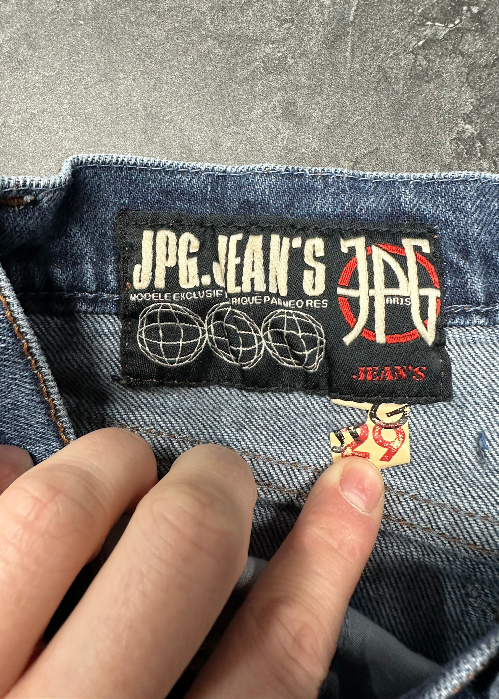 JPG Vintage Straight Leg Jeans 27" x 35"