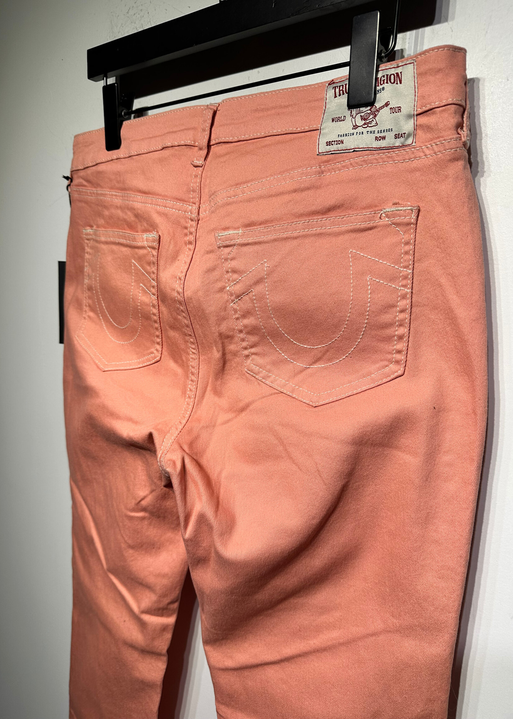 True Religion Salmon Pink Becca Flares Fem 32