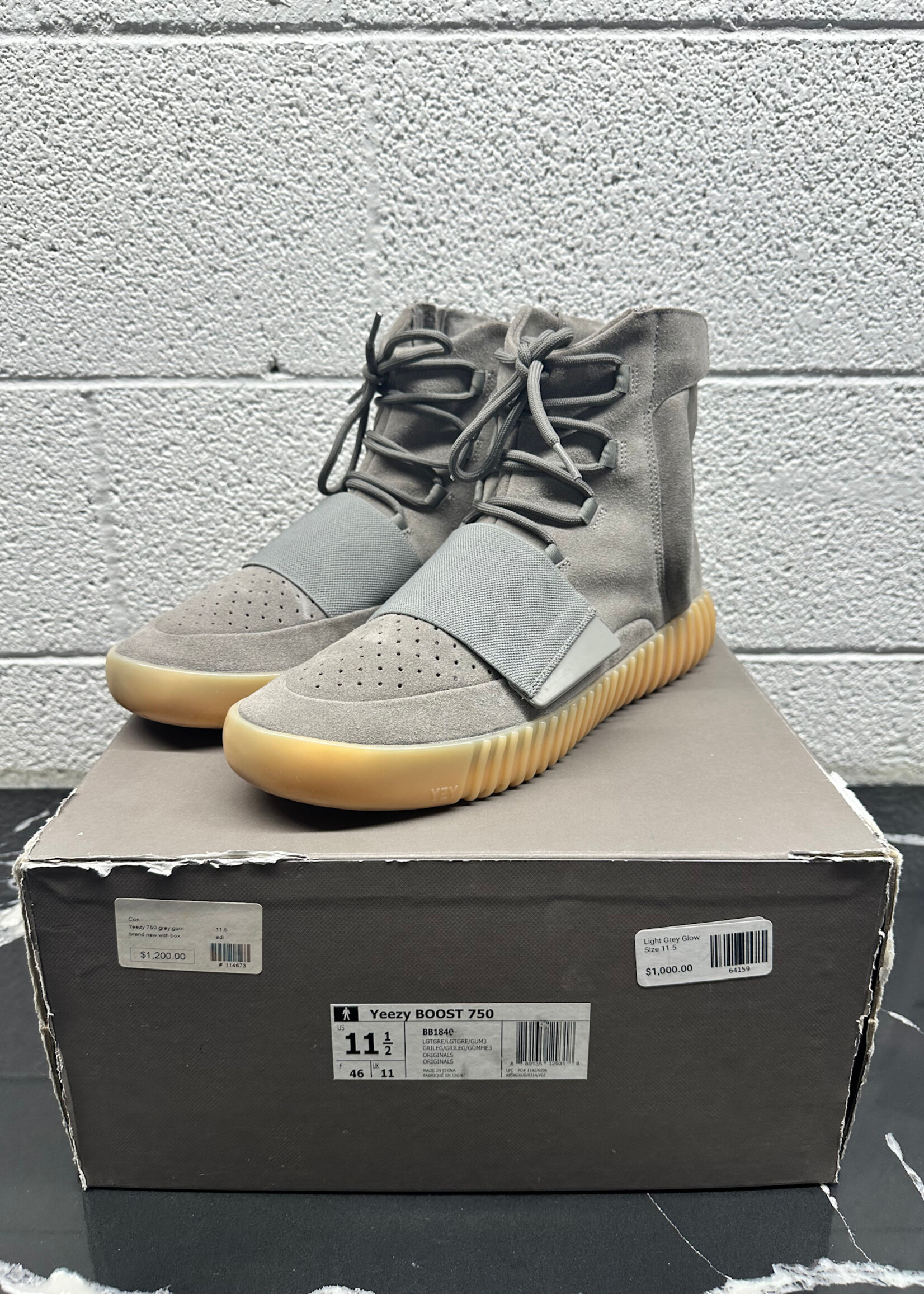 Yeezy Boost 750 Light Grey Glow 11.5