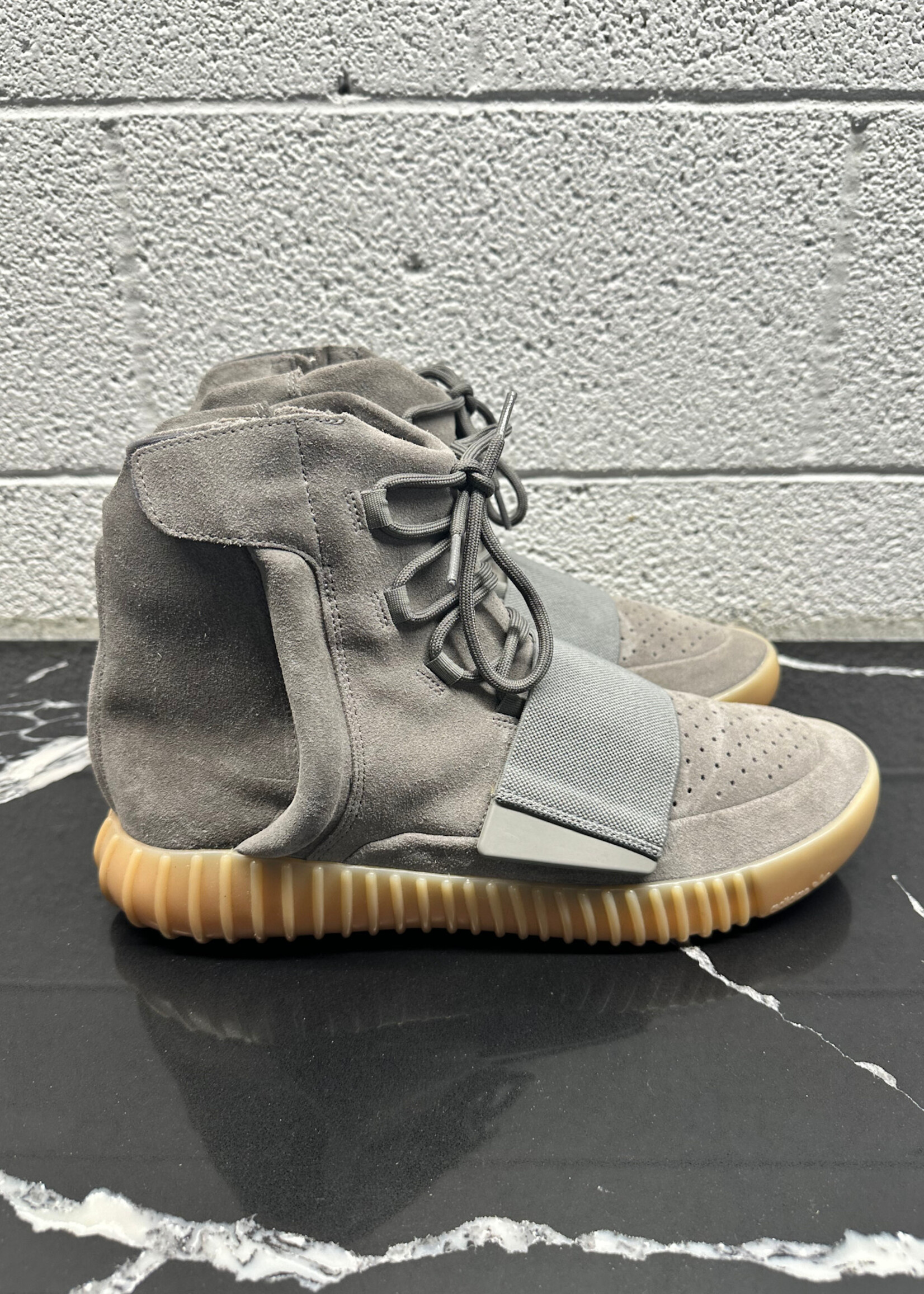 Yeezy Boost 750 Light Grey Glow 11.5