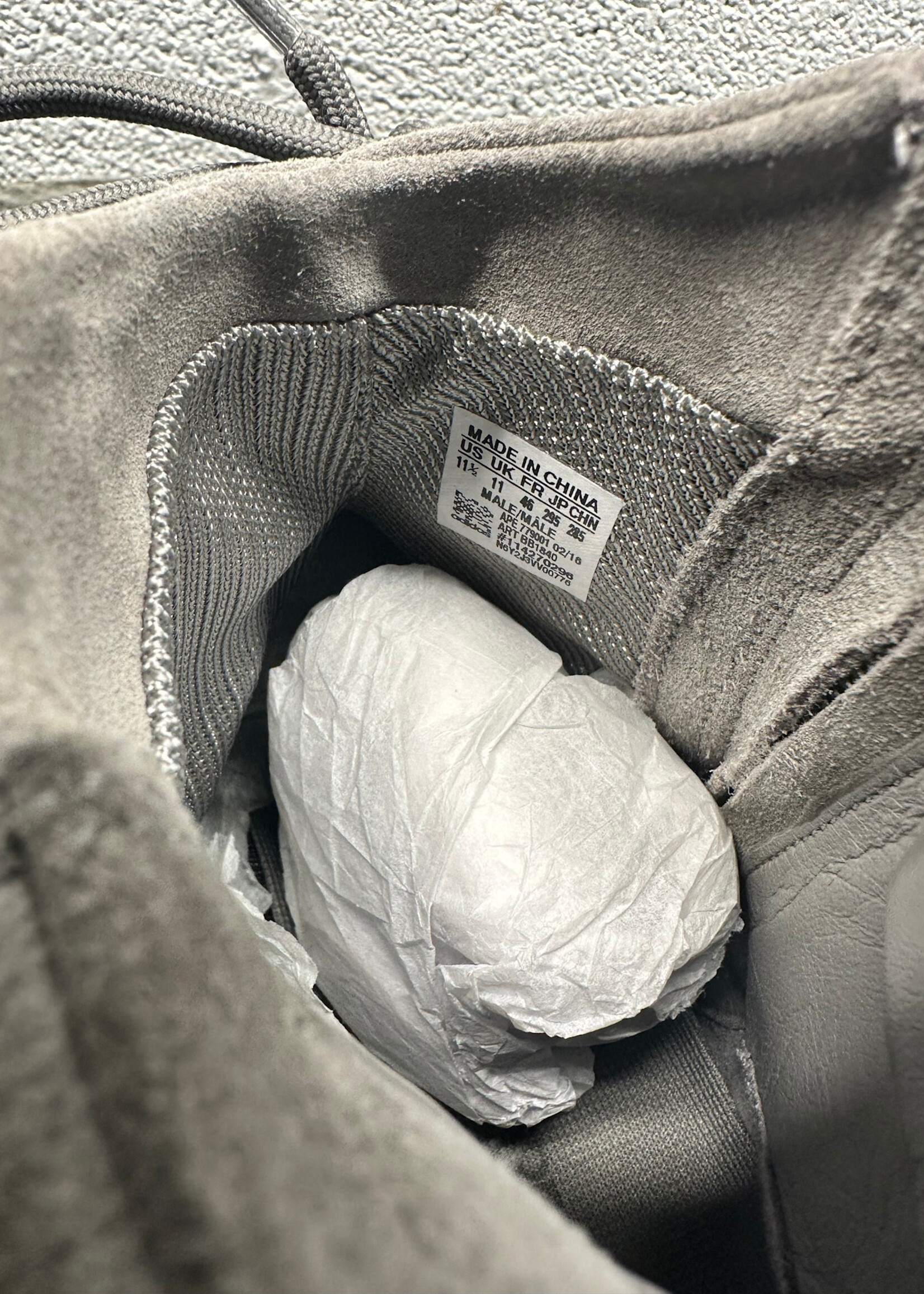 Yeezy Boost 750 Light Grey Glow 11.5