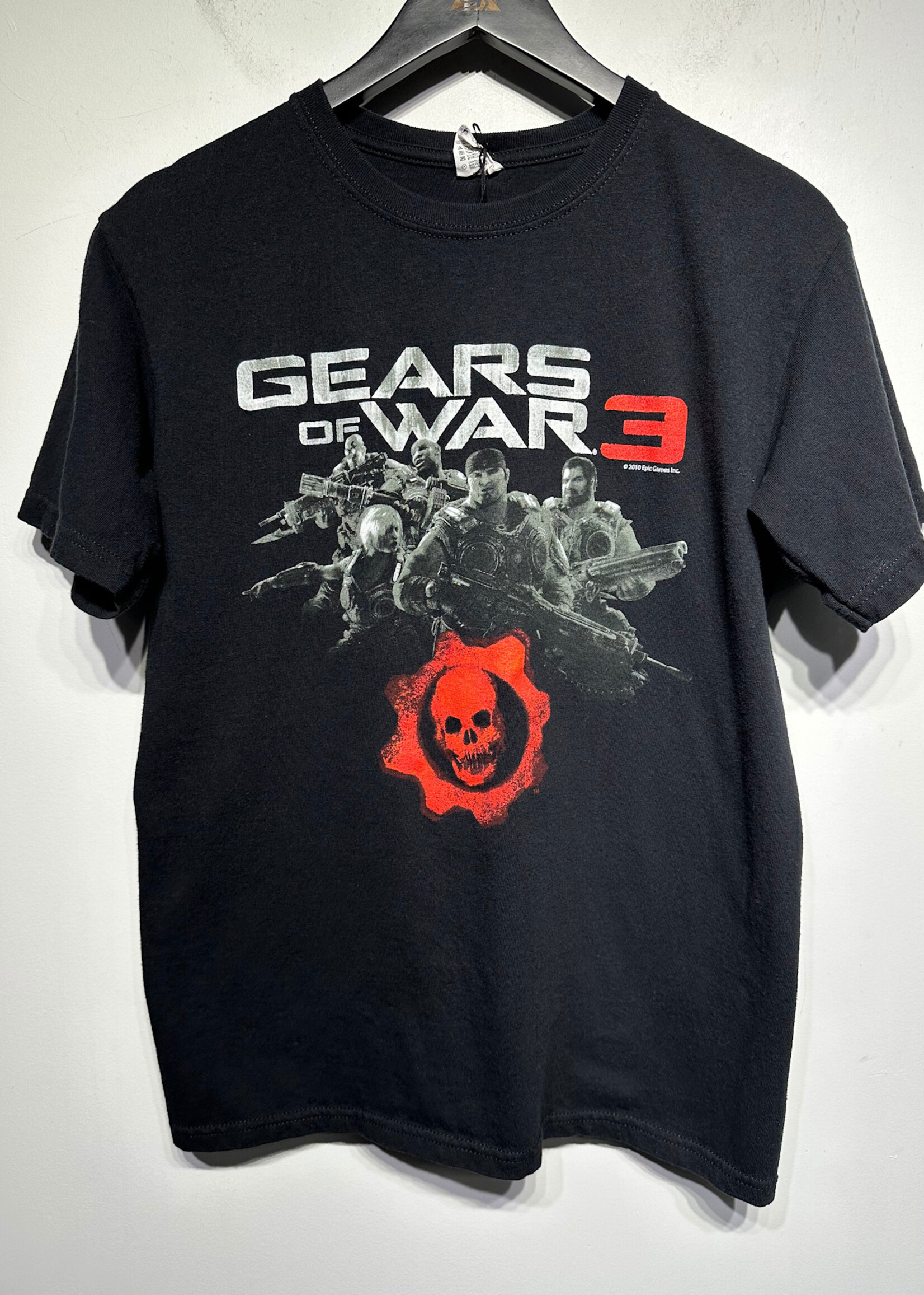 GEARS OF WAR 3 TEE M