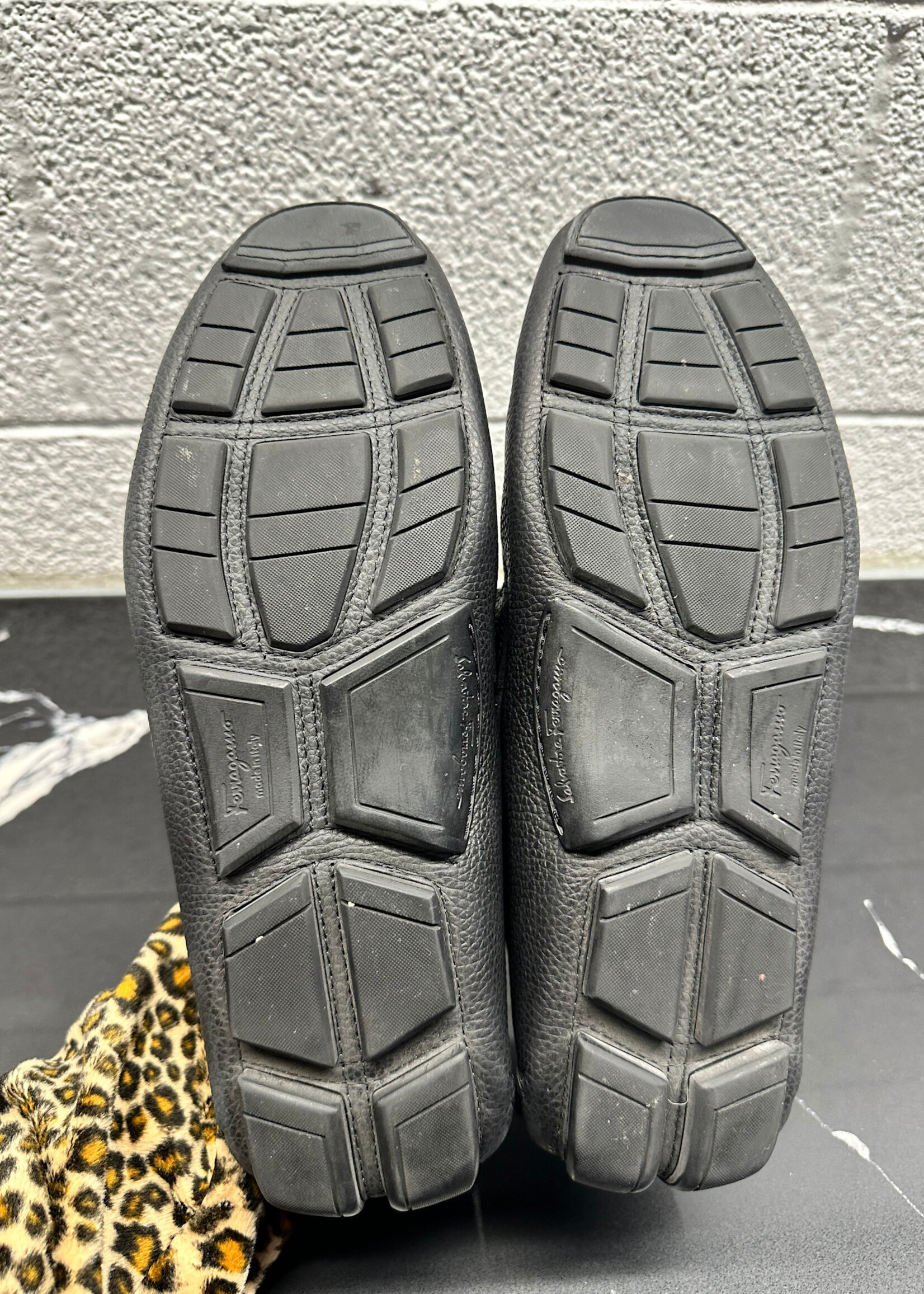 Ferragamo Gancini Loafers IT8/ US 10 (Retail: $795)