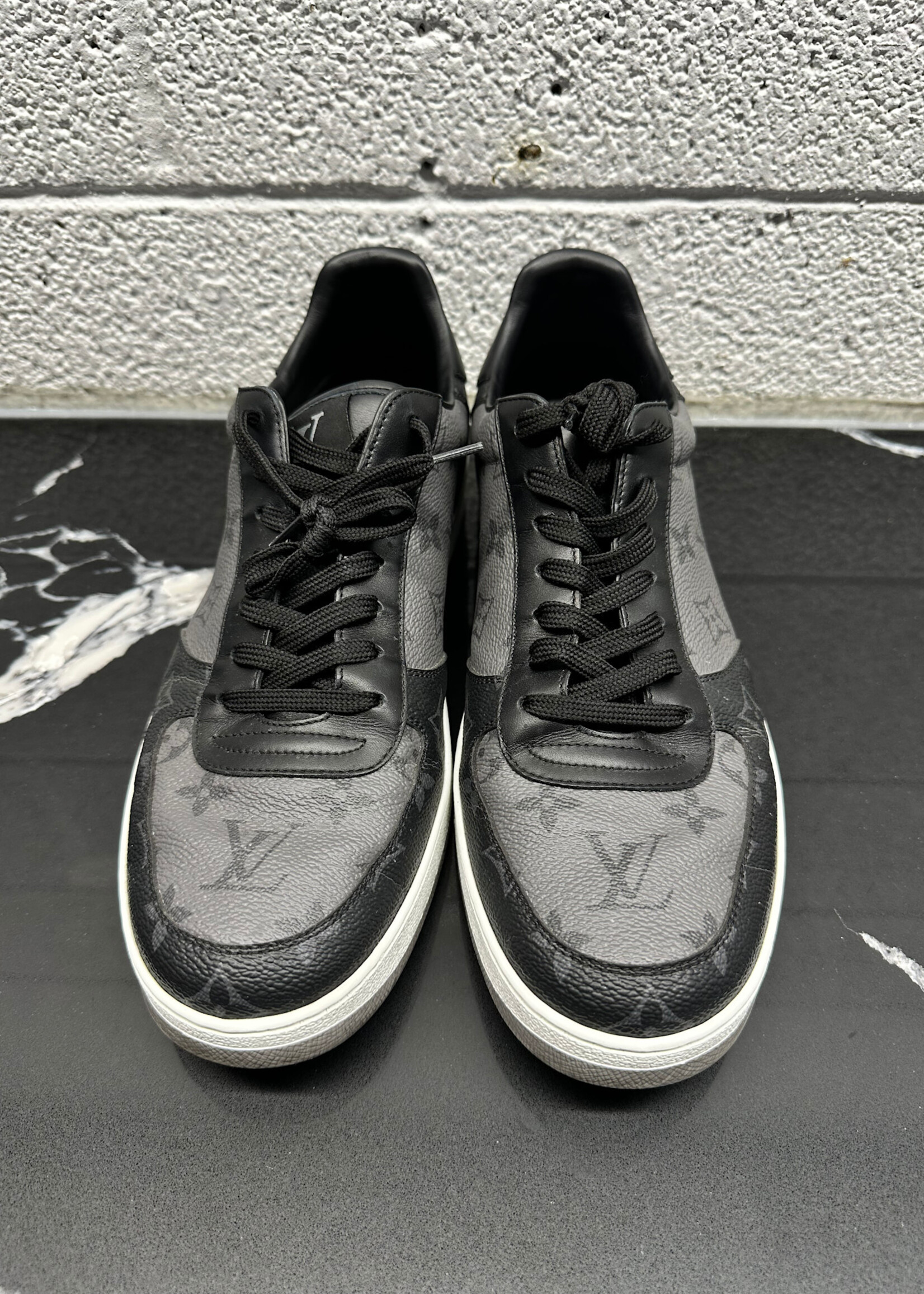 Louis Vuitton Rivoli Monogram Sneakers LV9/ US 10