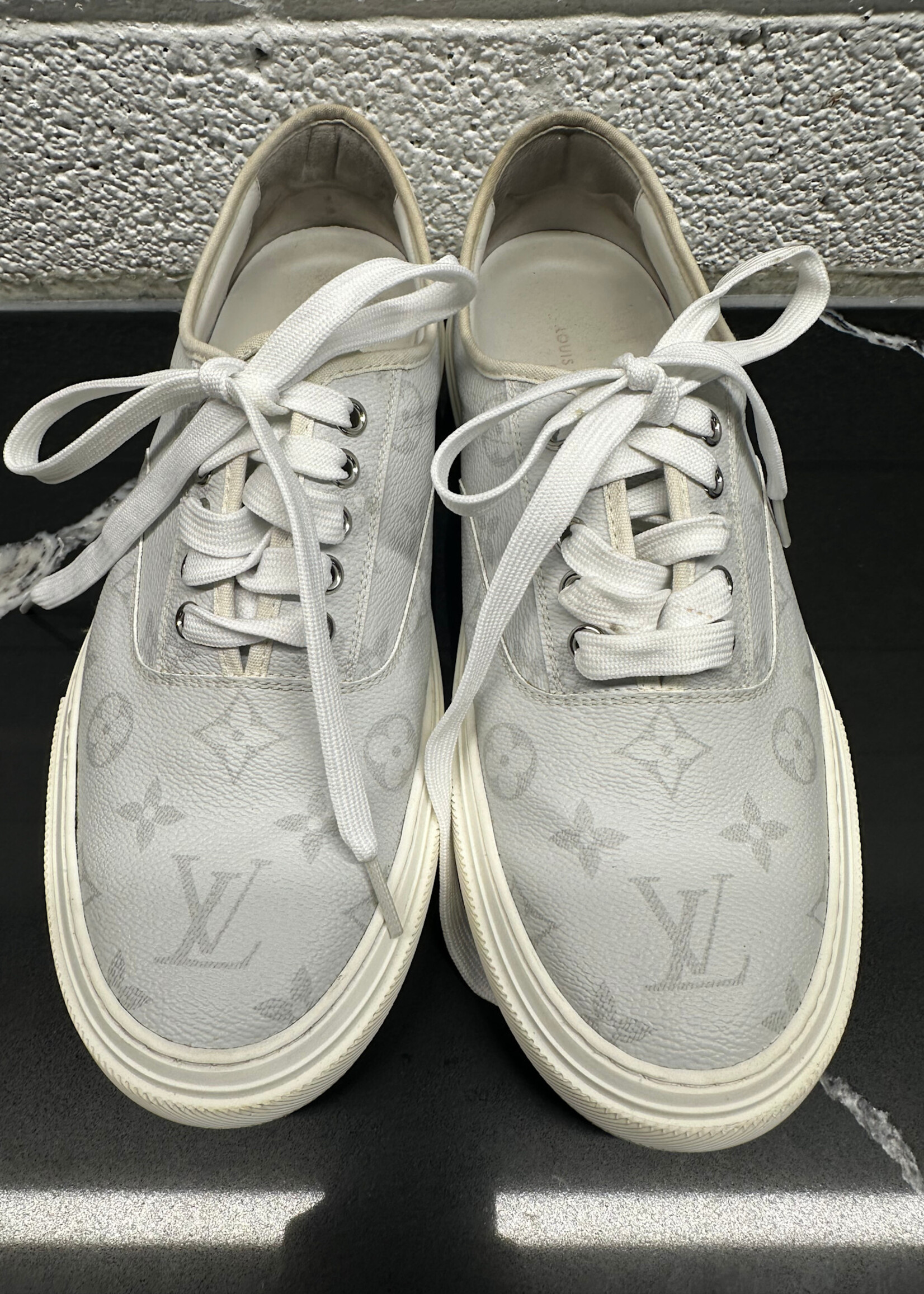 Louis Vuitton White Trocadero Sneakers Masc 9