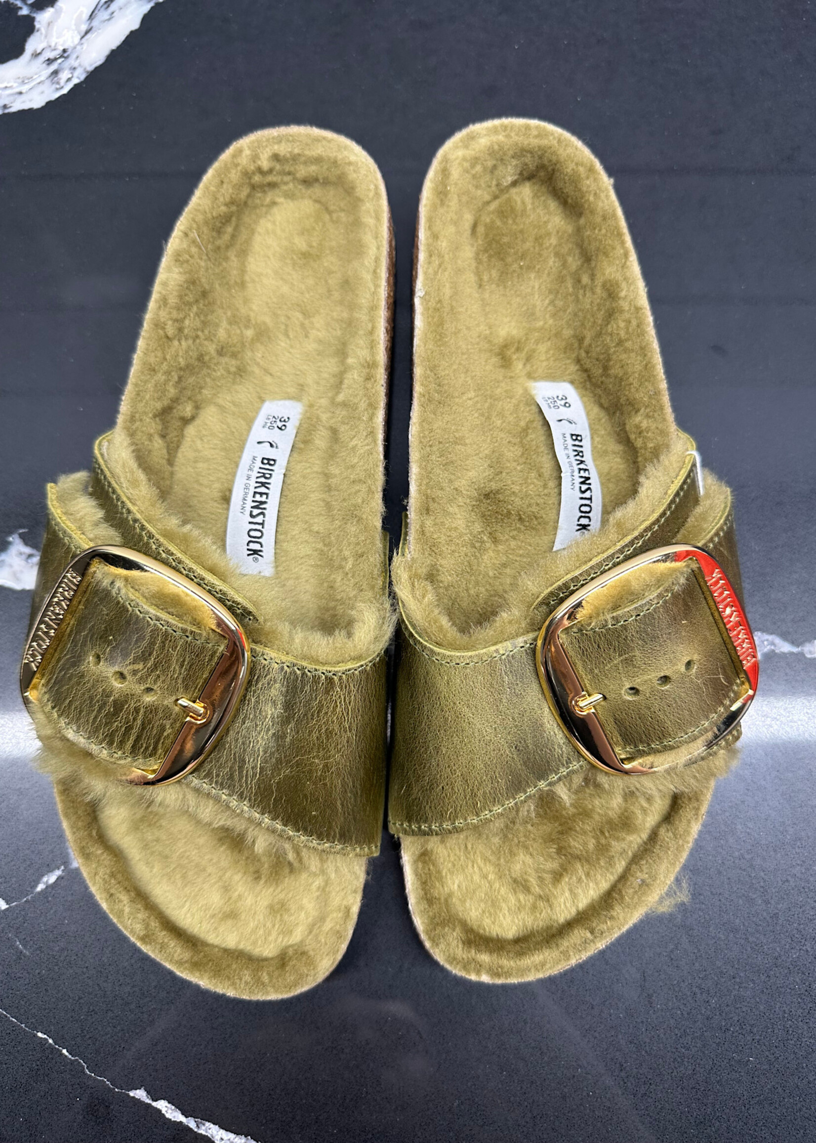 NWT Birkenstock Olive Green Sandals 8