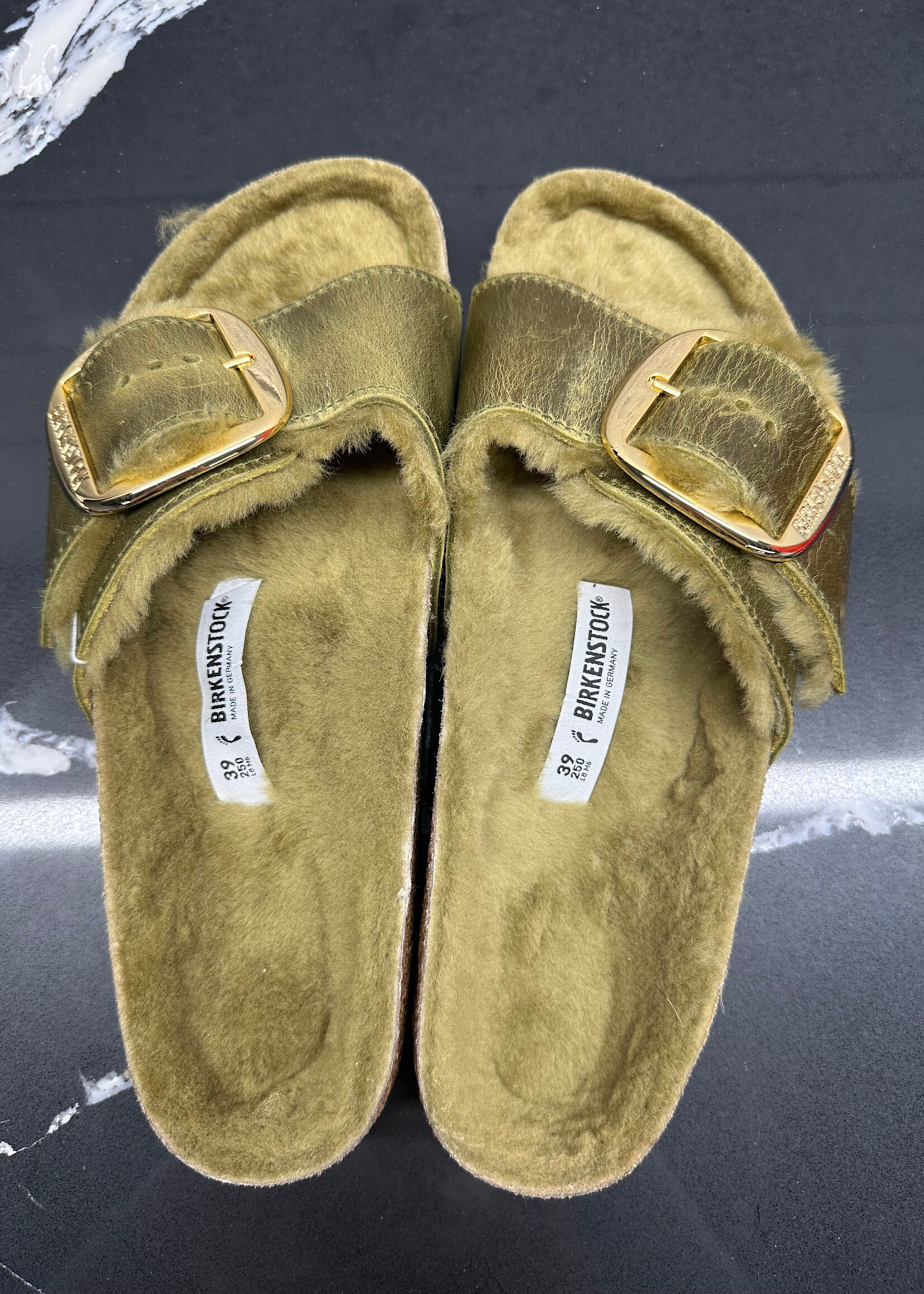 NWT Birkenstock Olive Green Sandals 8