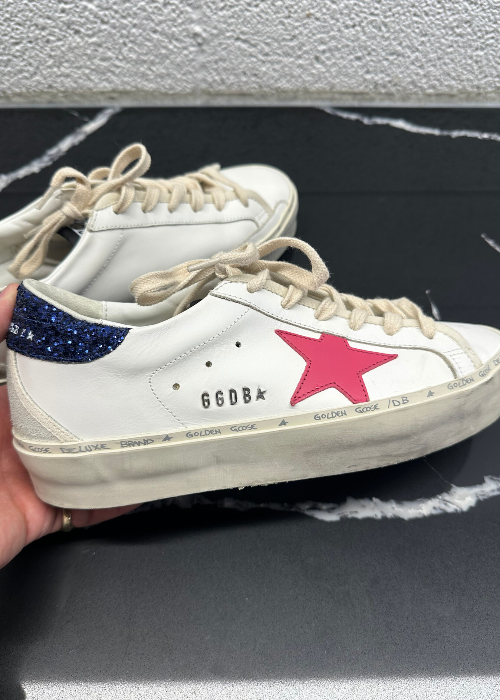 GOLDEN GOOSE WHITE/ PINK STAR SHOES