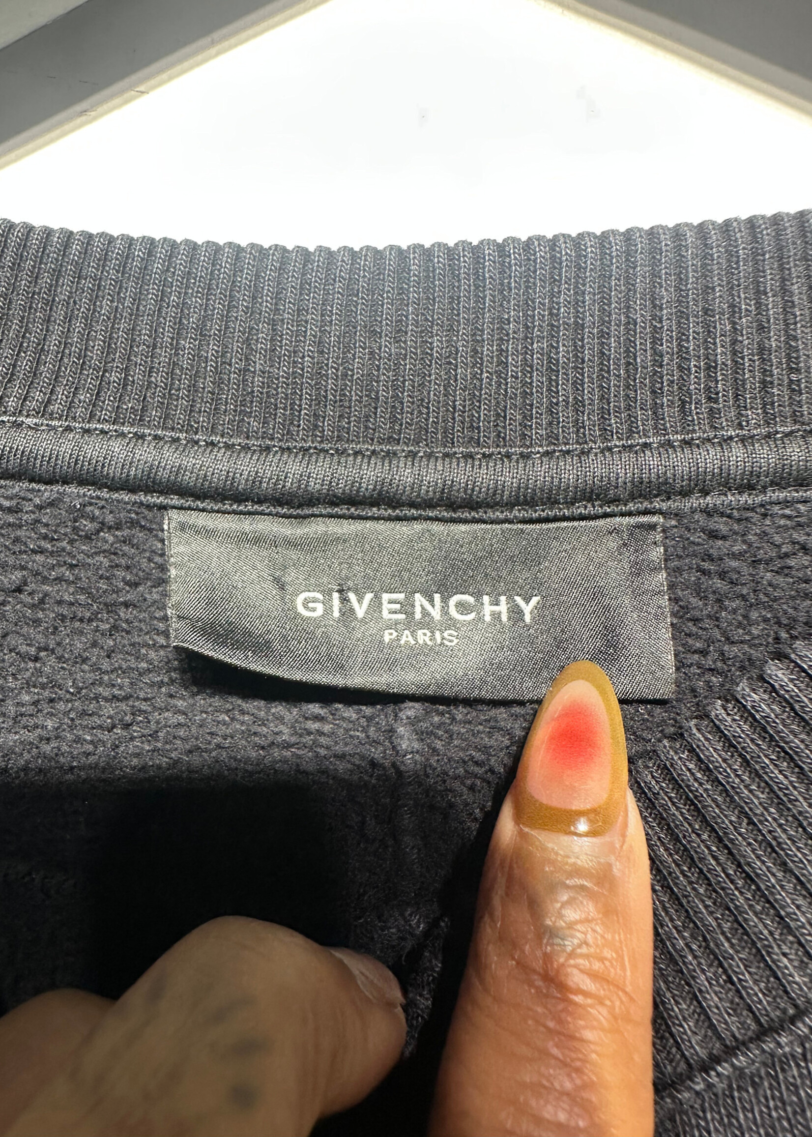 Dupe Givenchy Star Sweater S AS IS