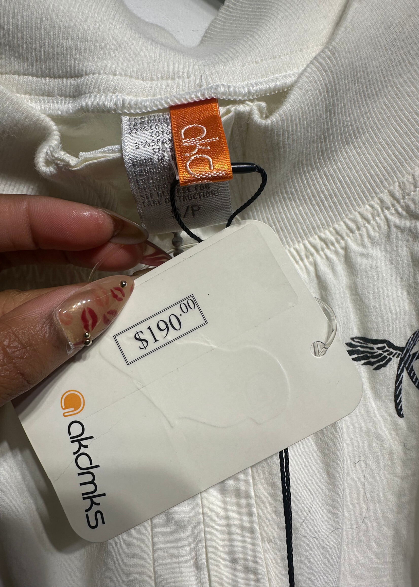 NWT Akdmks White Zip Top S