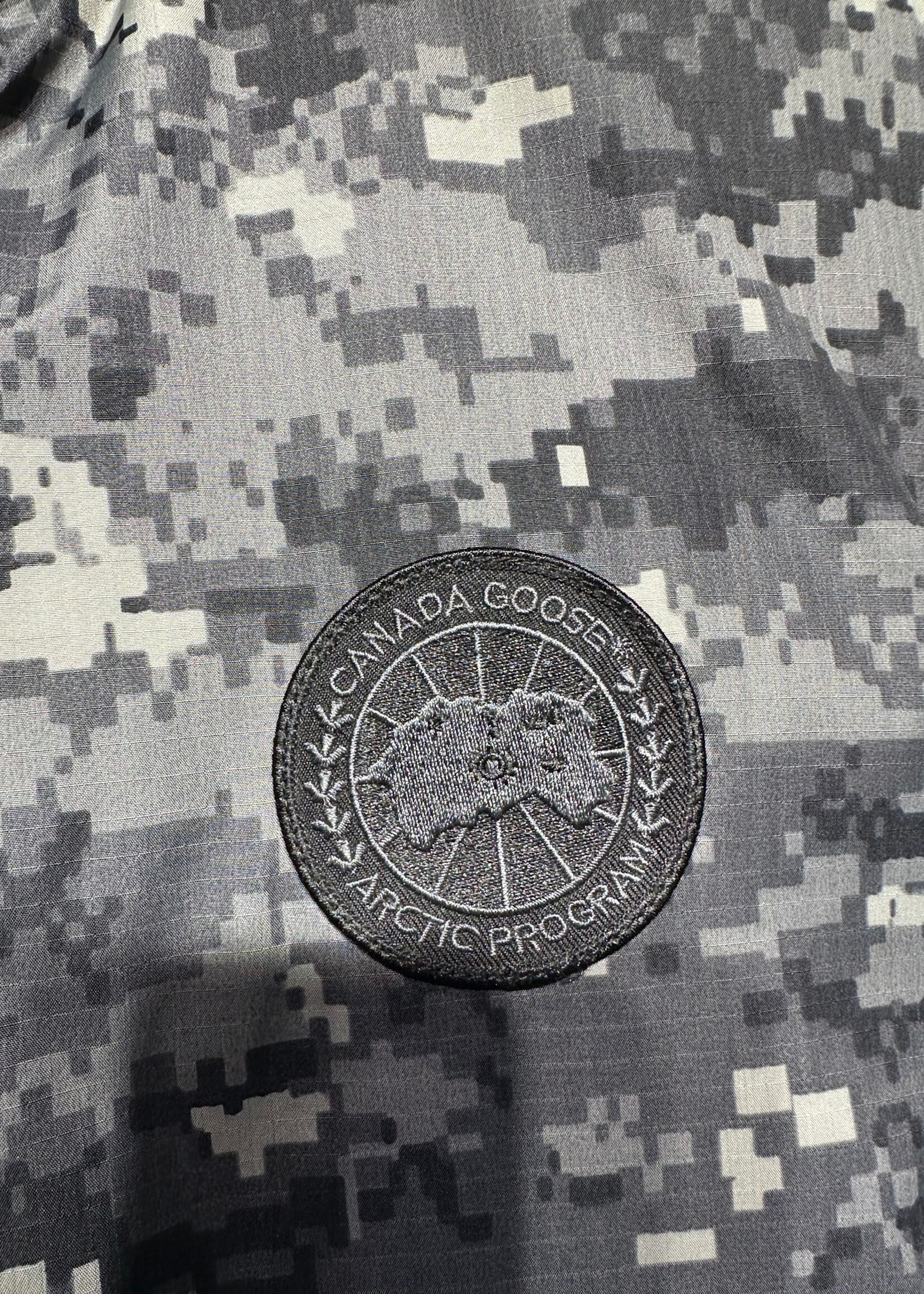 OVO x Canada Goose Camo Puffer Vest L