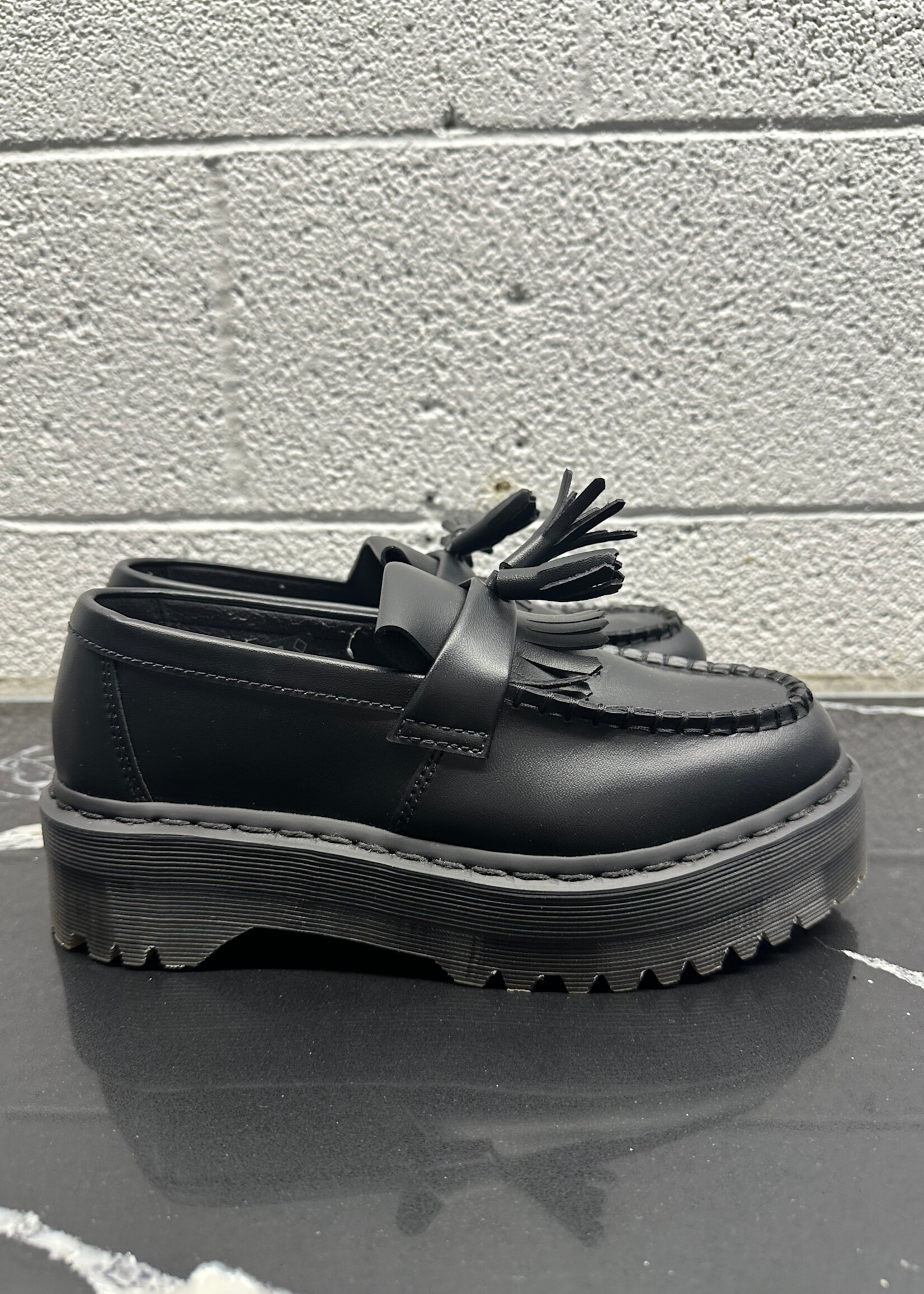 Dr Marten Triple Black Adrian Loafers Masc 7 Fem 8