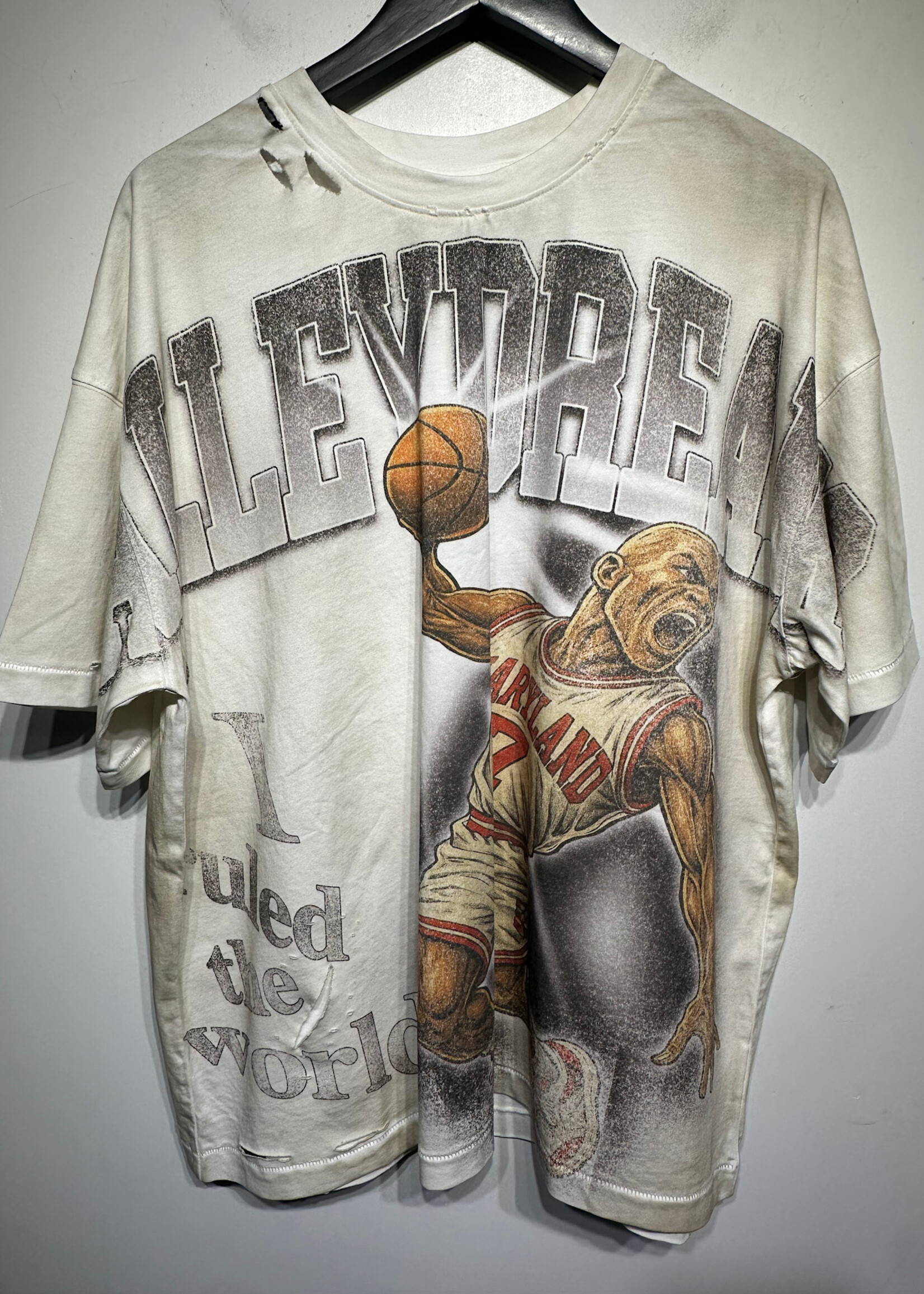 NWT Vale Basketball Tee L
