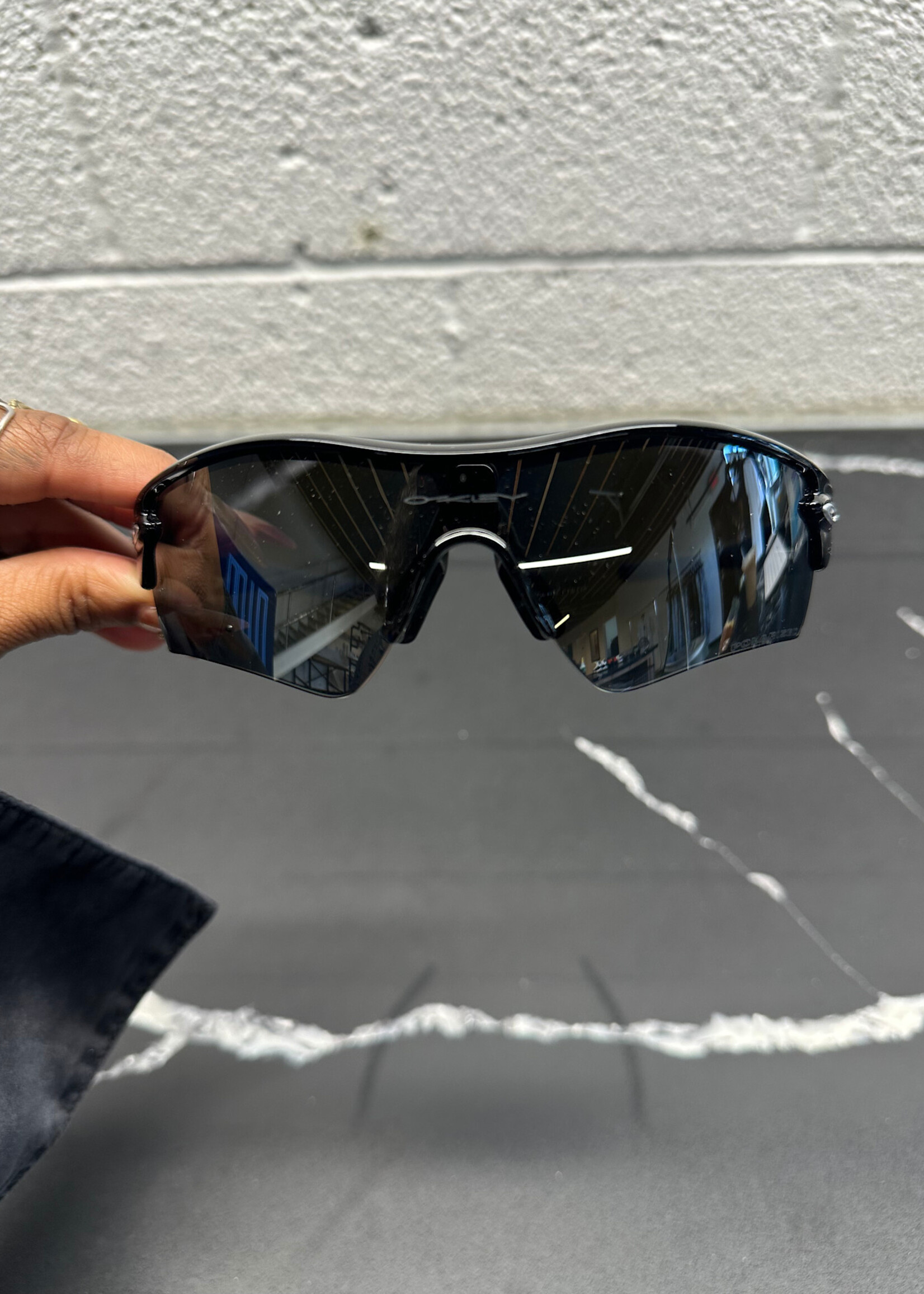 Oakley Radar Polarized Sunglasses WITH CASE