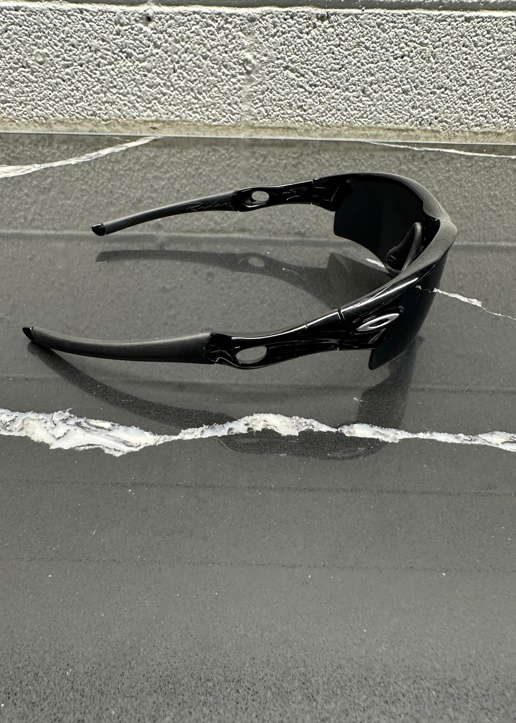 Oakley Radar Polarized Sunglasses WITH CASE