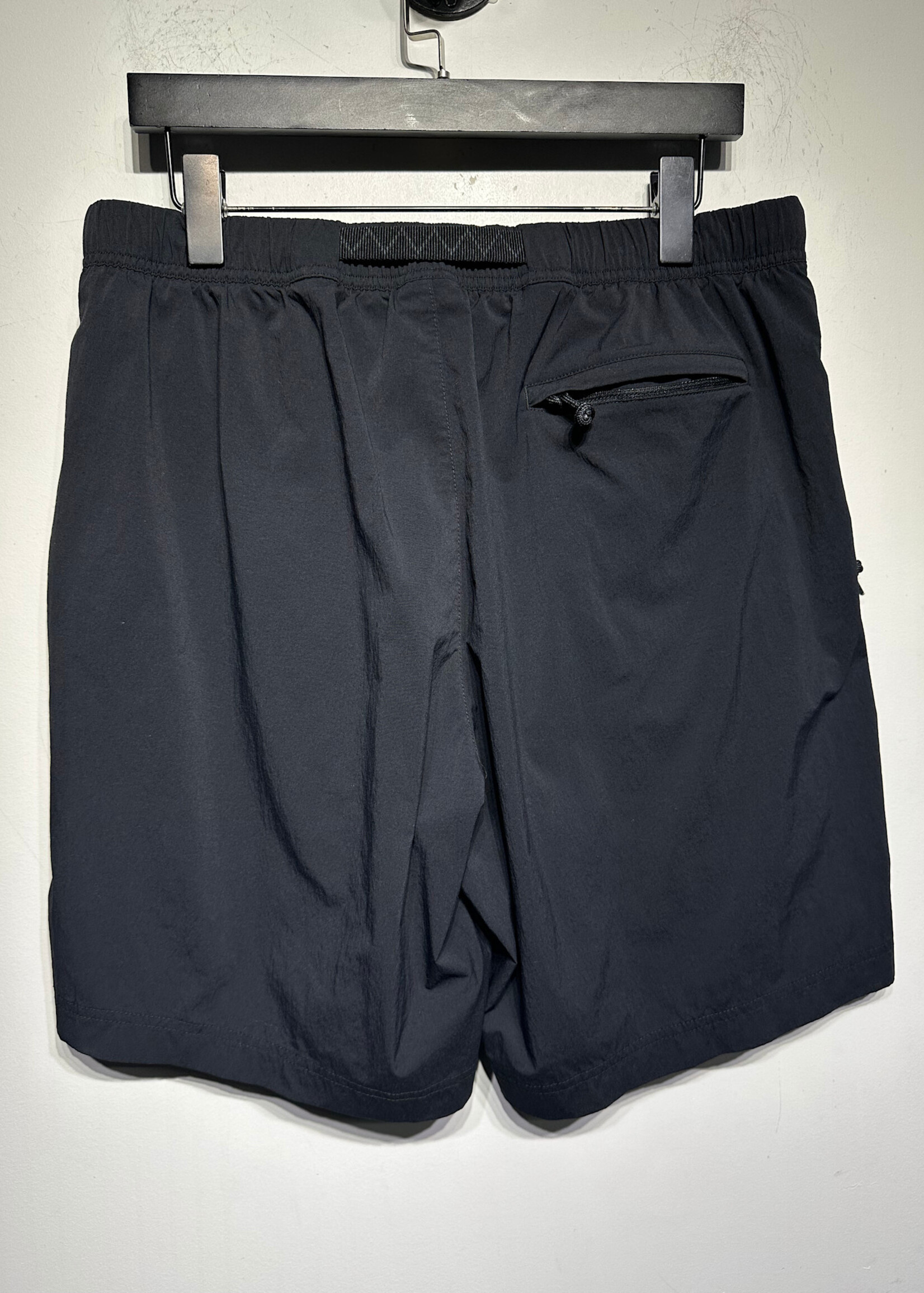 Nike ACG Black Cargo Shorts M/30