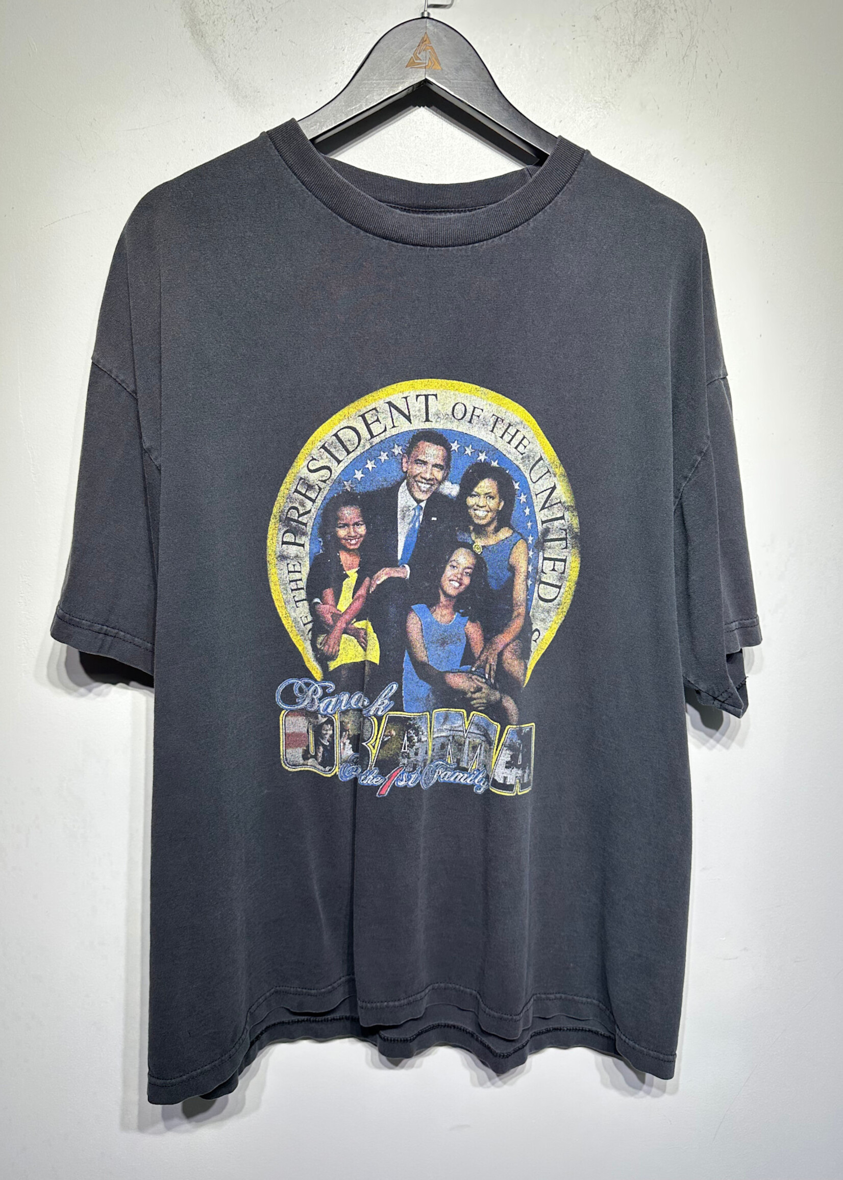 The Obama's First Family Portrait Tee XXL