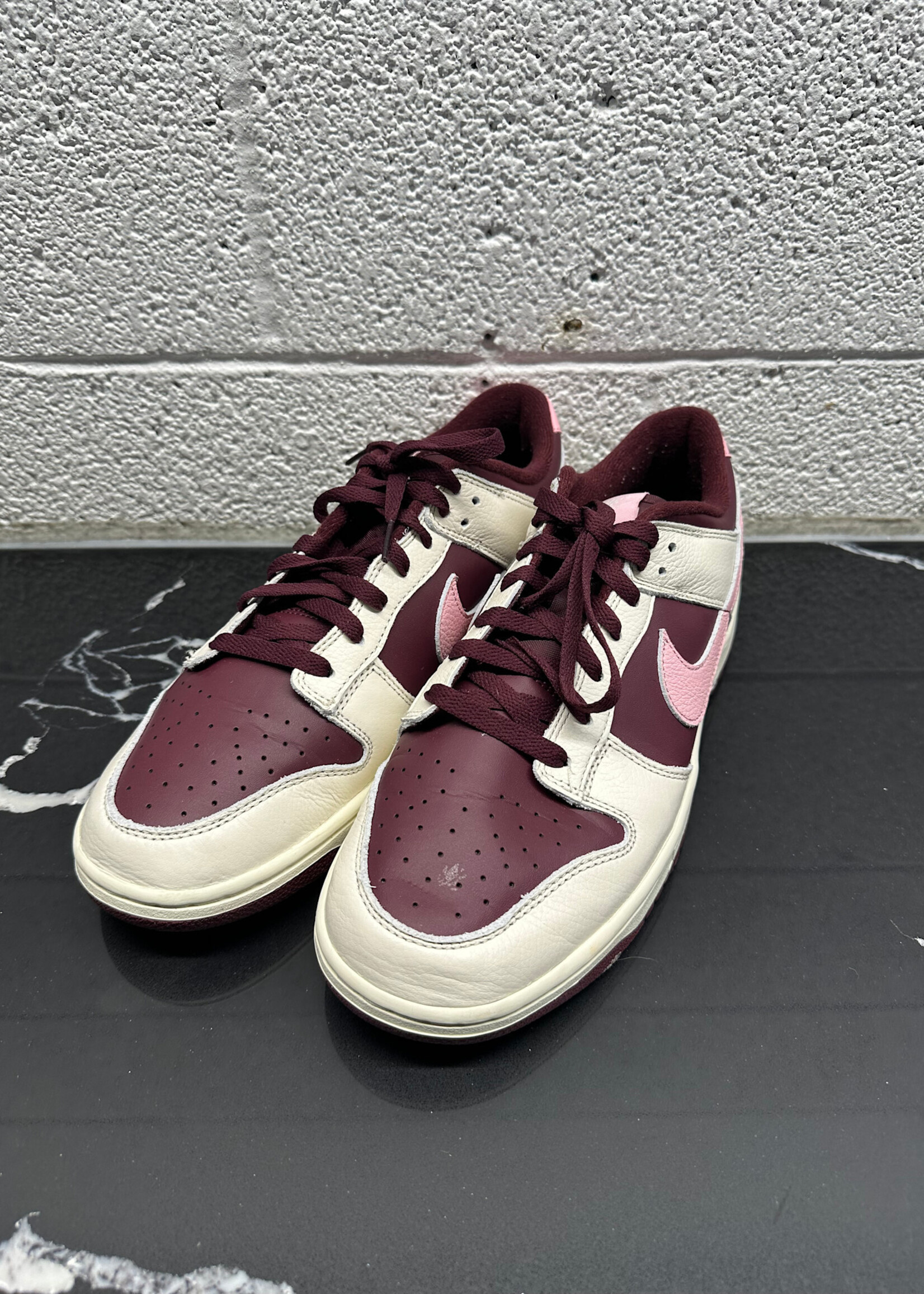 Nike Dunk Low Valentine's Day 12