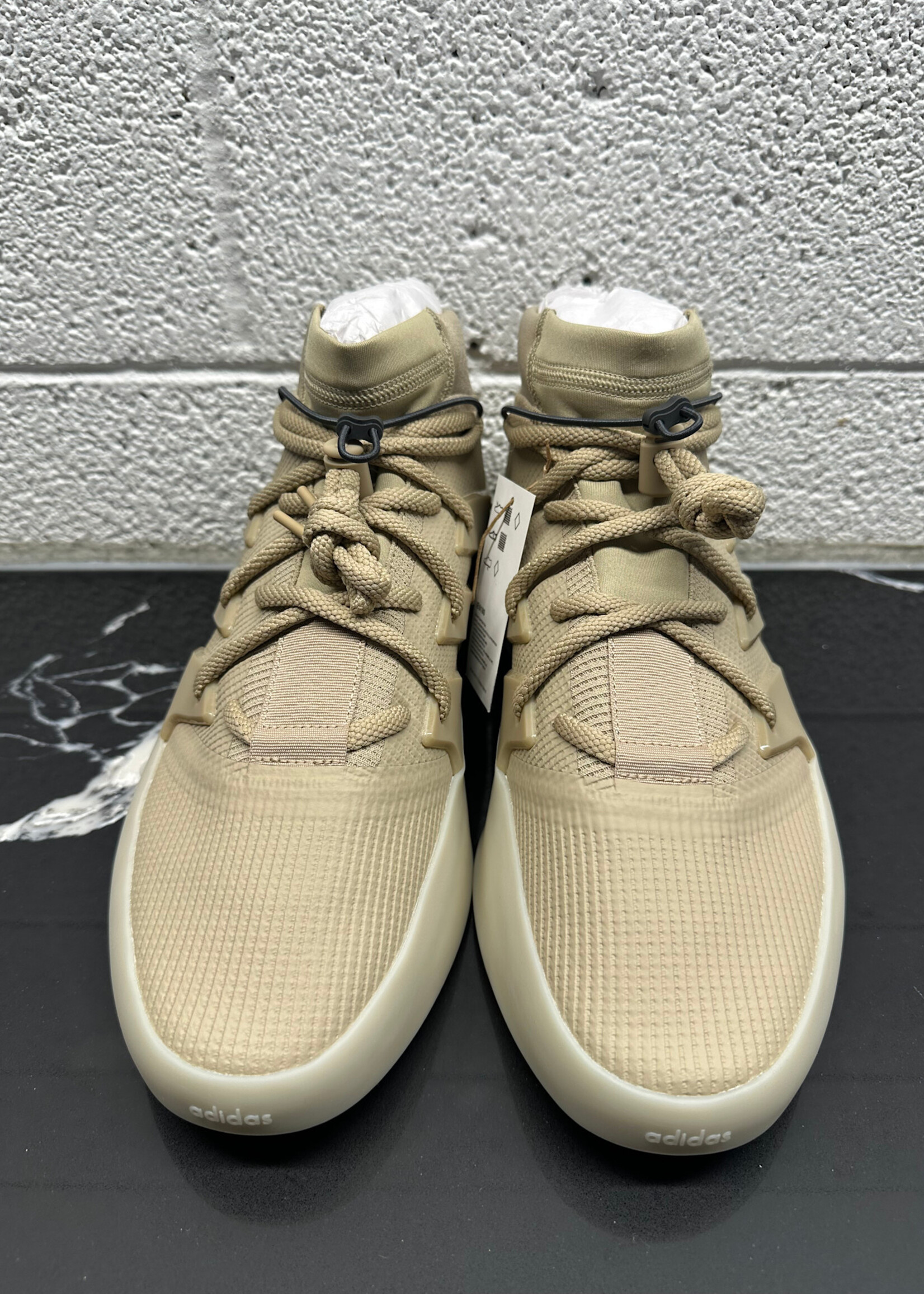 DS Adidas x Fear of God Athletics Hi Top Masc 13.5
