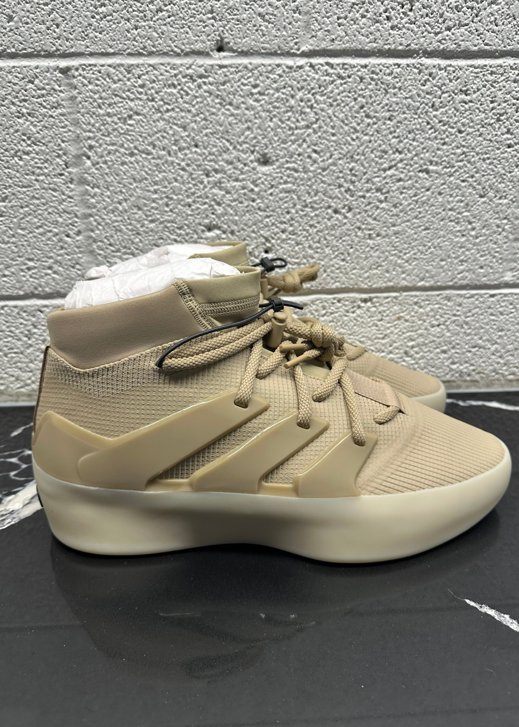 DS Adidas x Fear of God Athletics Hi Top Masc 13.5