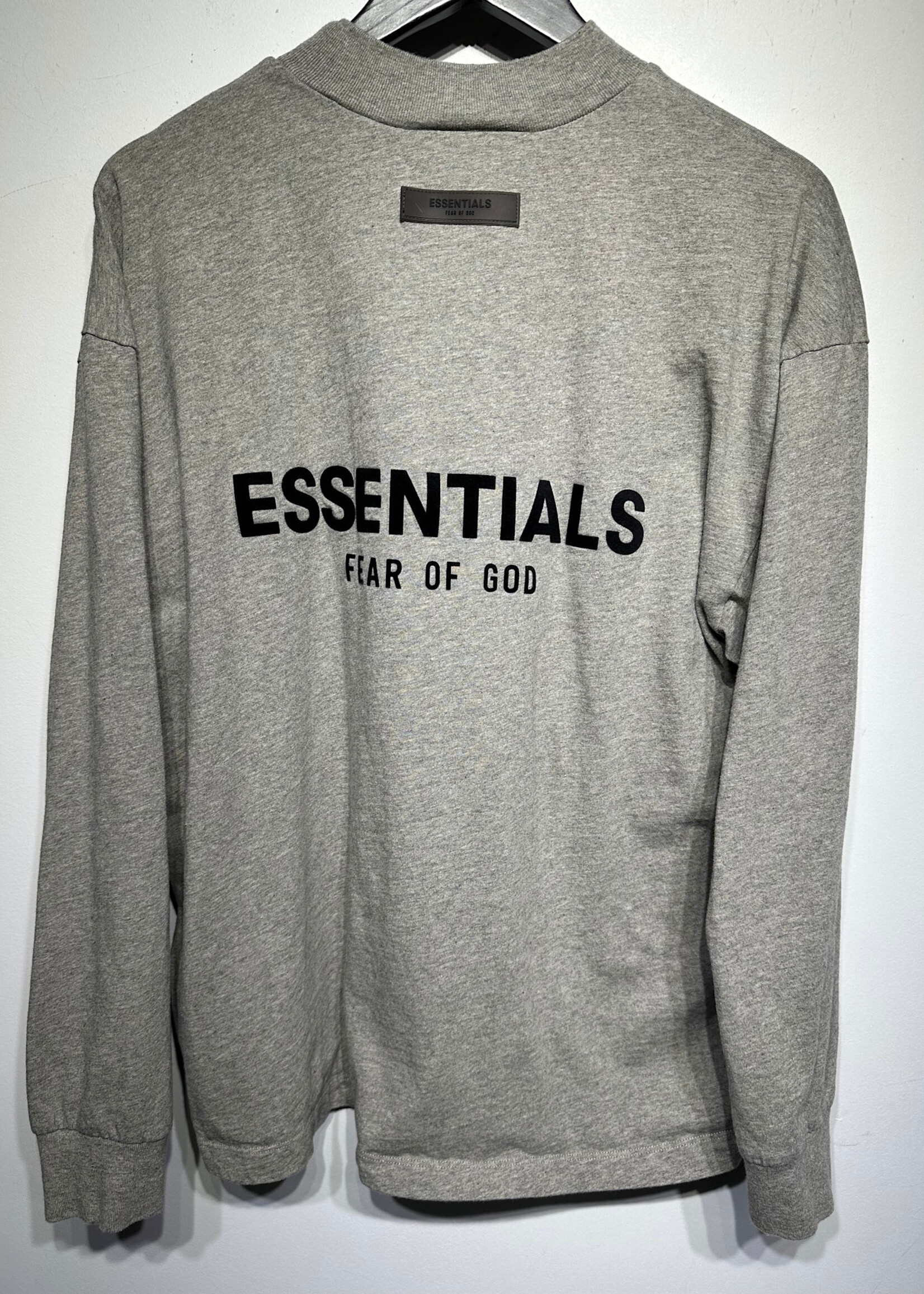 Essentials Grey Felt Logo L/S S