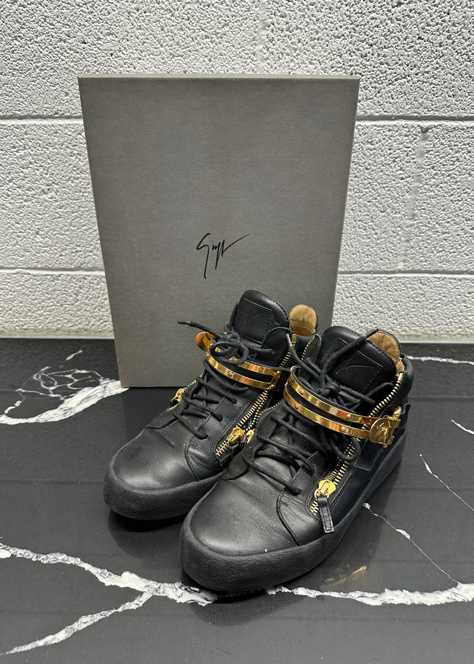 Giuseppe Zanotti Black Gold Leather Shoes 9