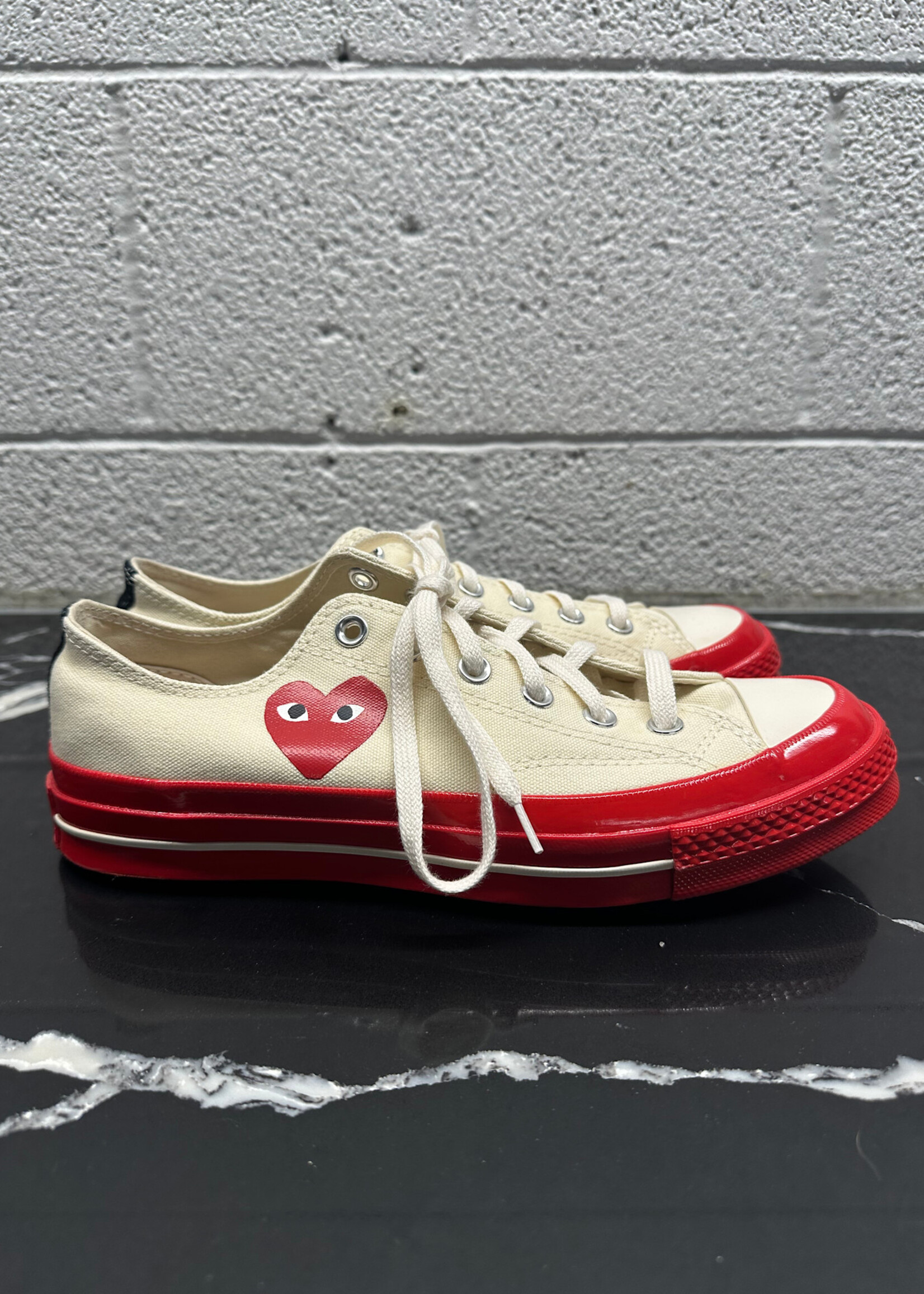 CDG Converse Crème Bright Red Shoes Fem 9