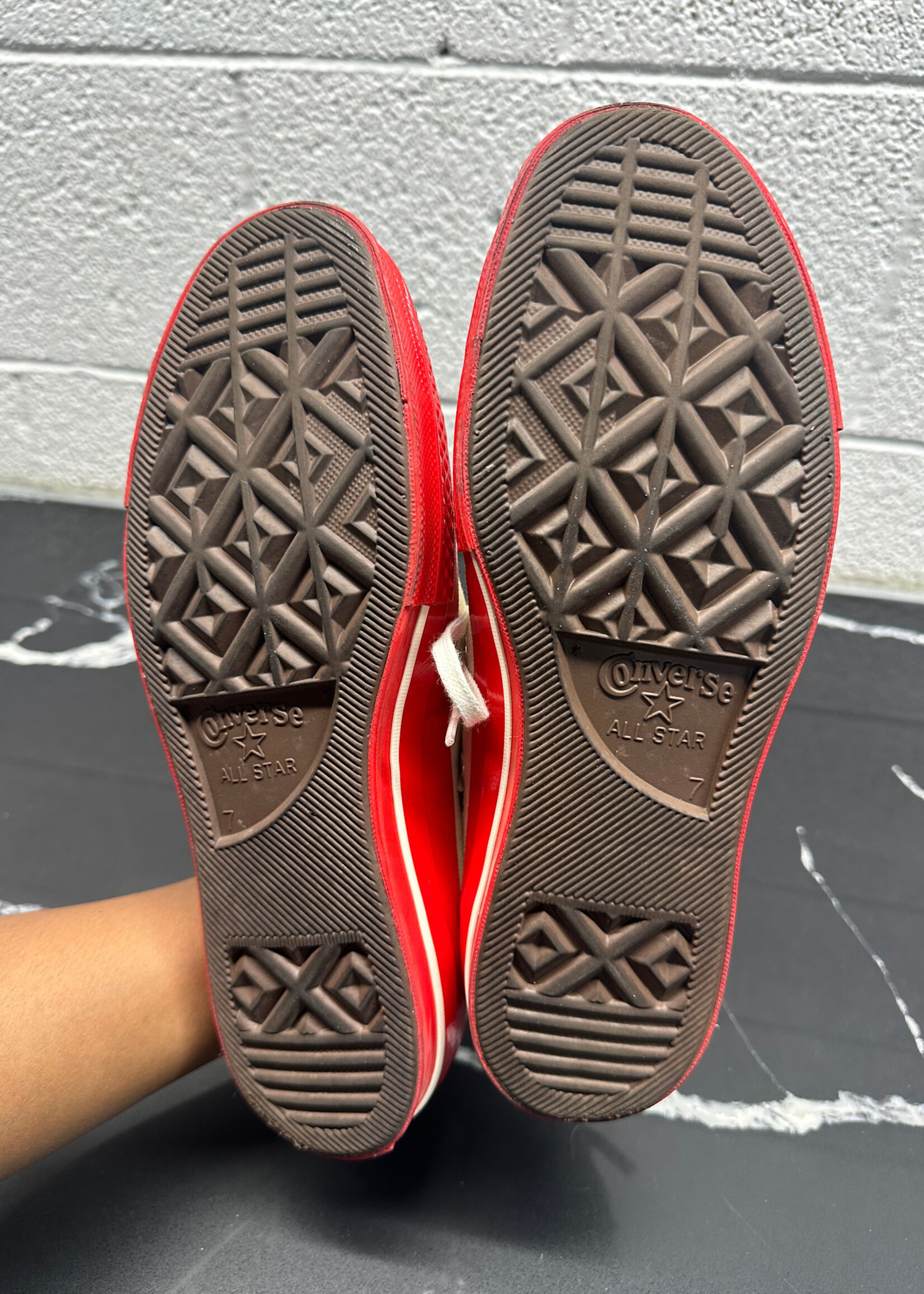CDG Converse Crème Bright Red Shoes Fem 9