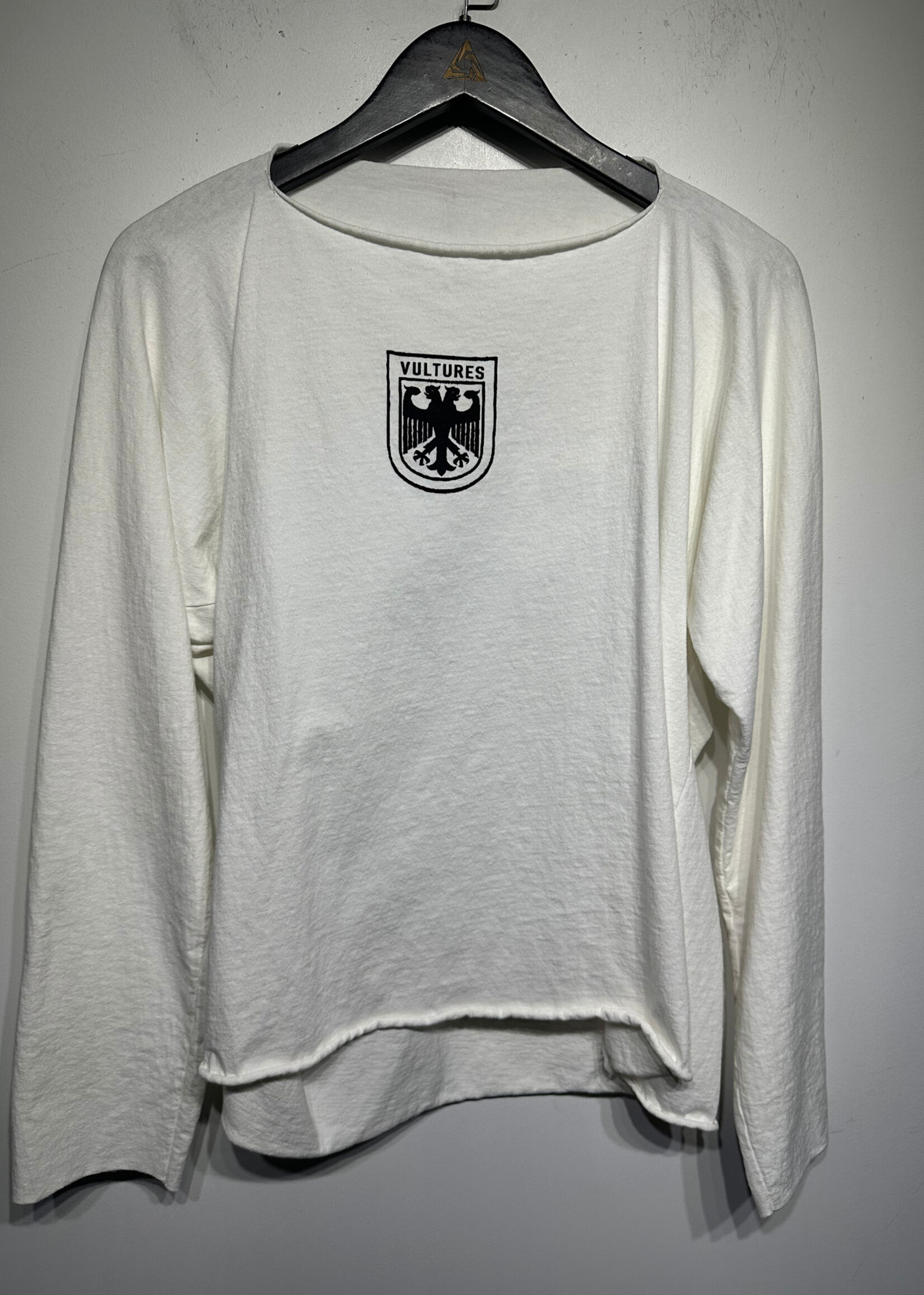 Vultures White LS M/L