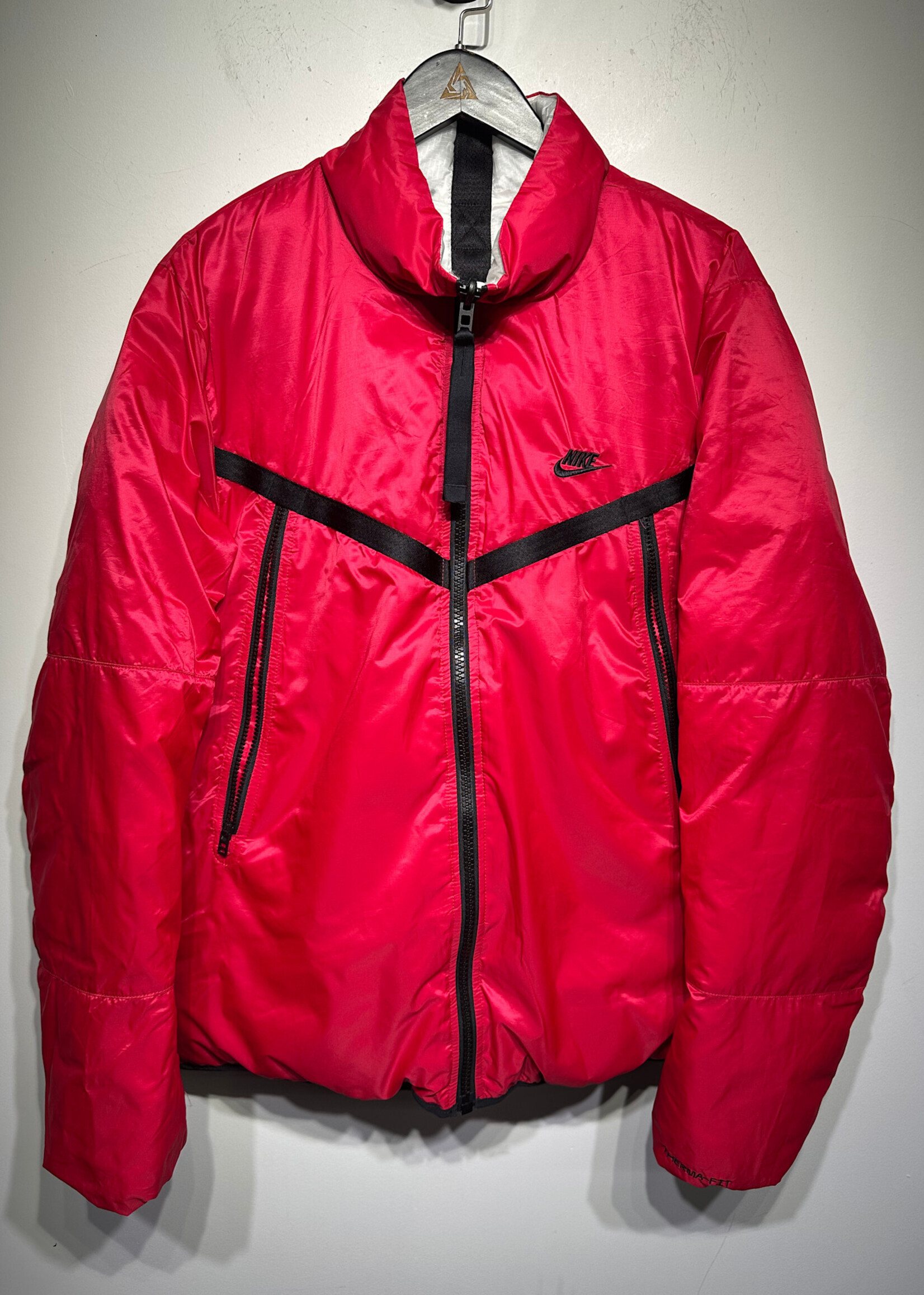 Nike Red White Reversible Puffer Jacket Masc L