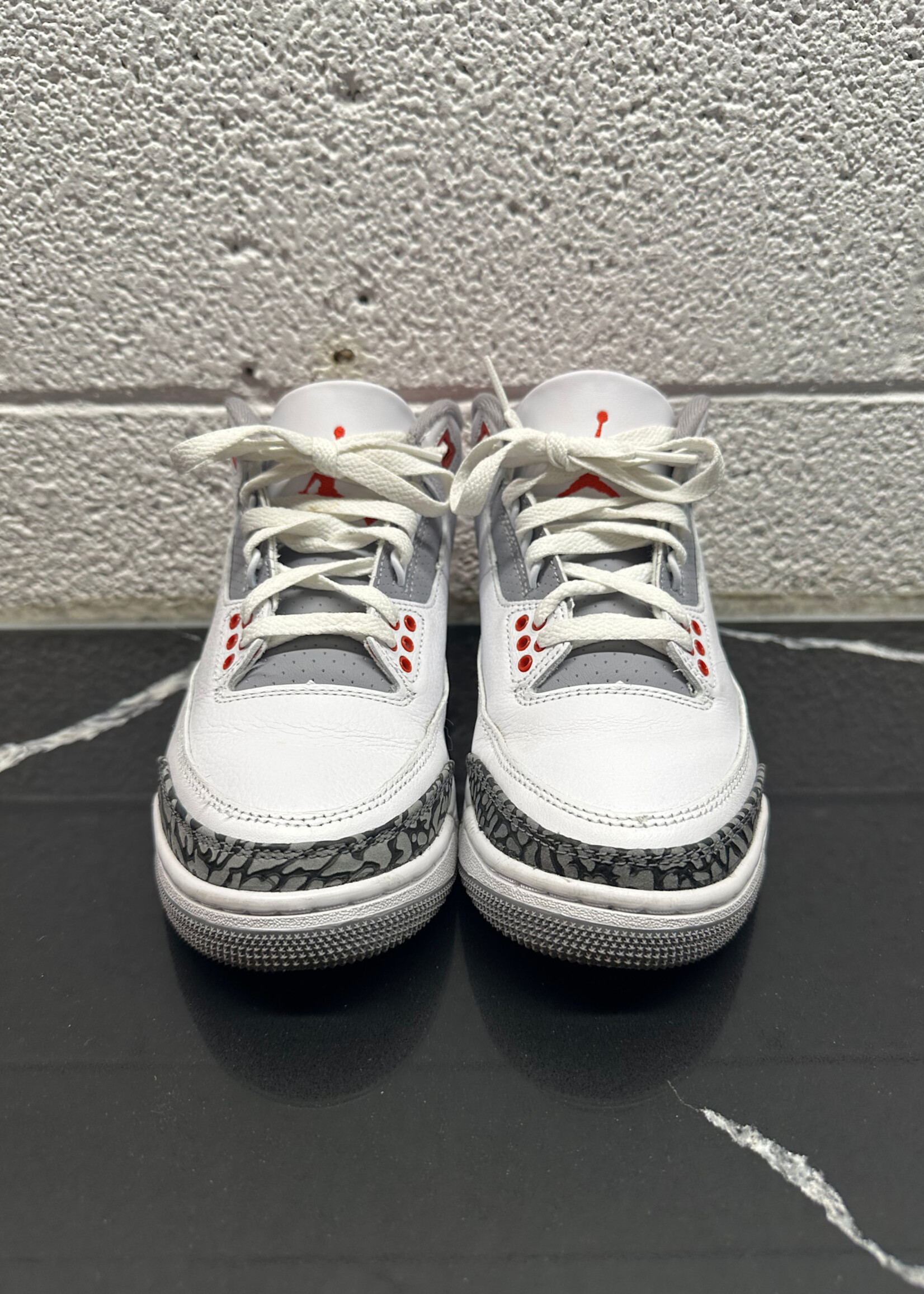 Jordan 3 Fire Red Fem 6