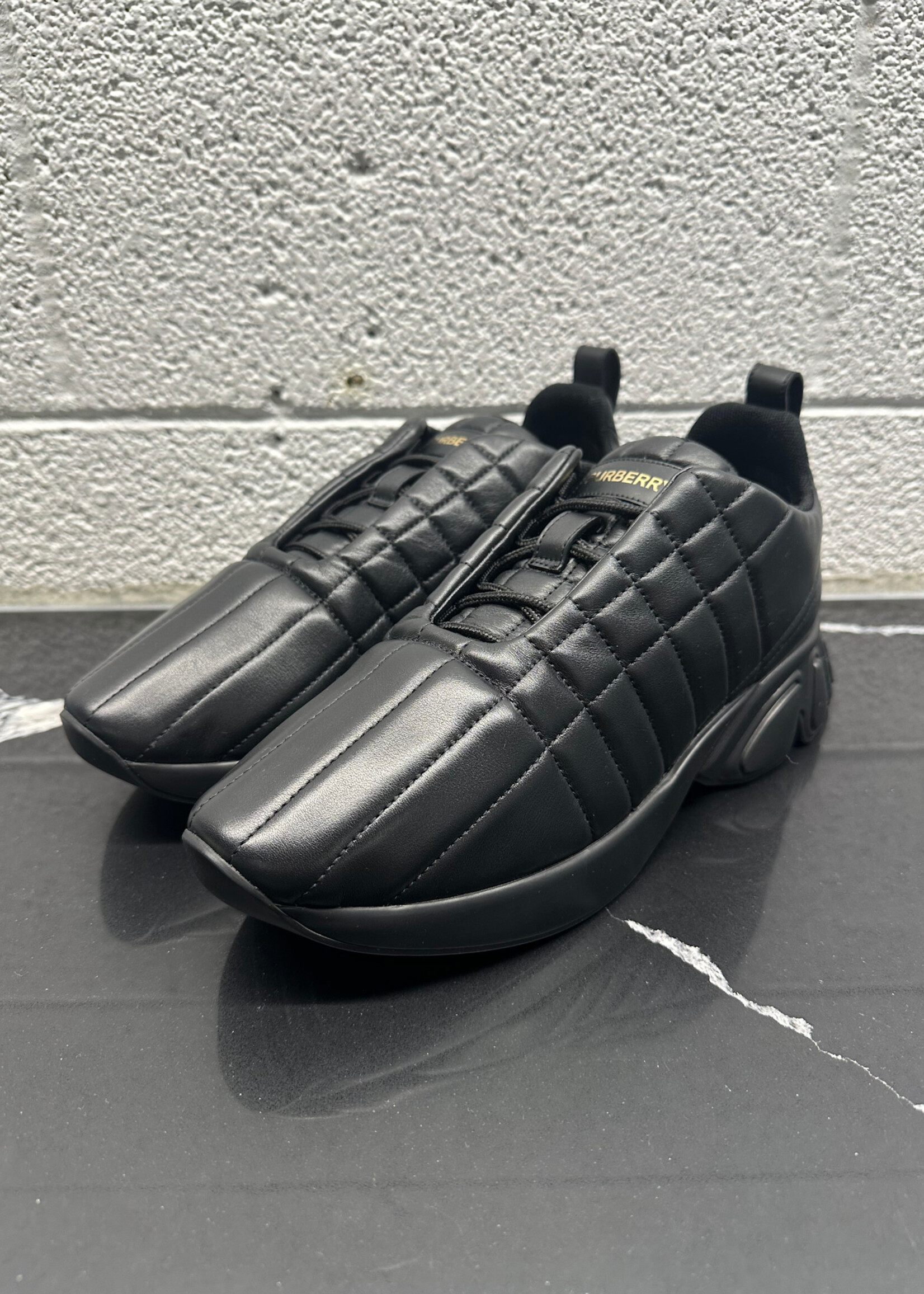 Burberry Quilted Leather Sneaker Masc 9