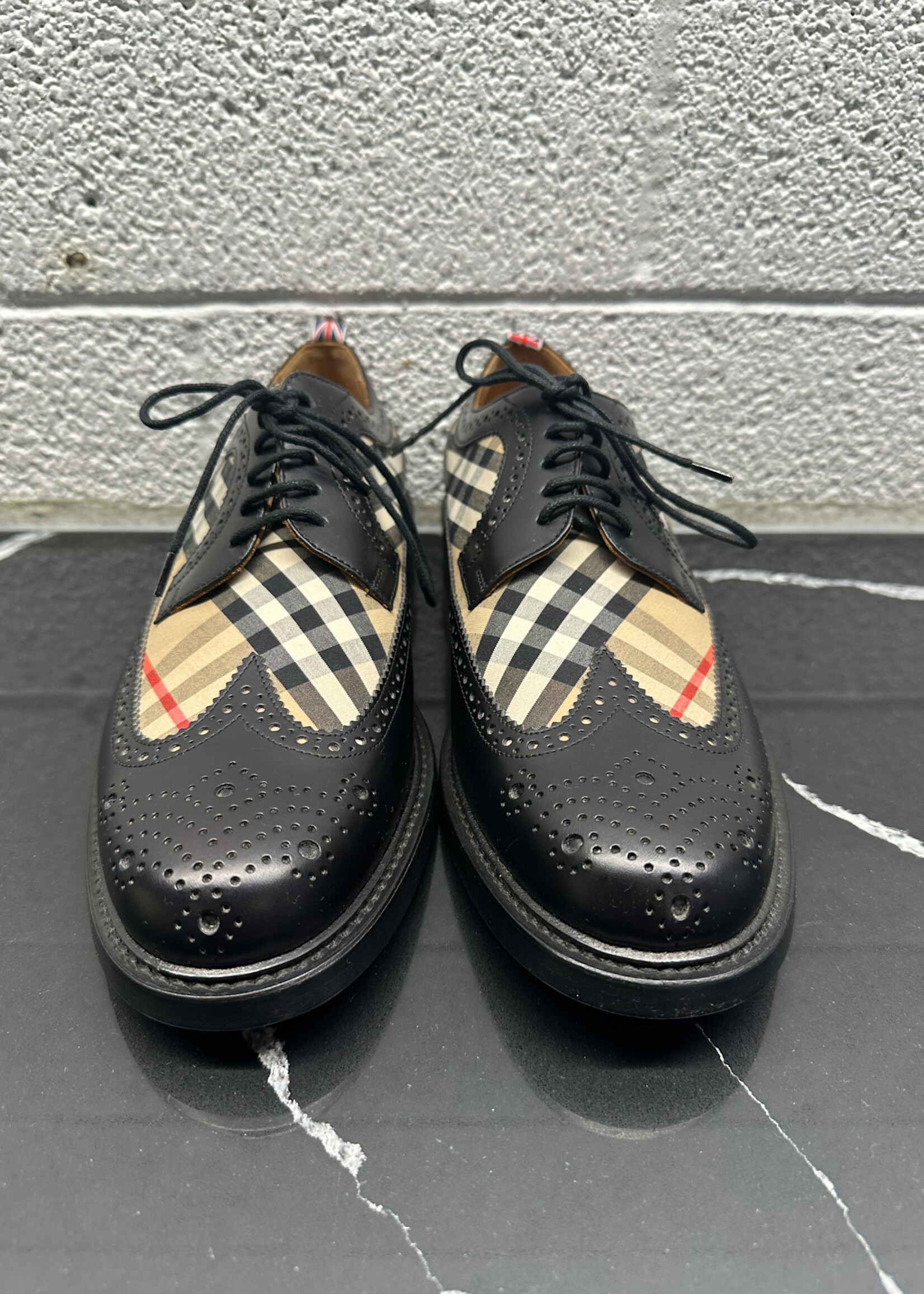 Burberry Black Novacheck Wingtip Derby Masc 9