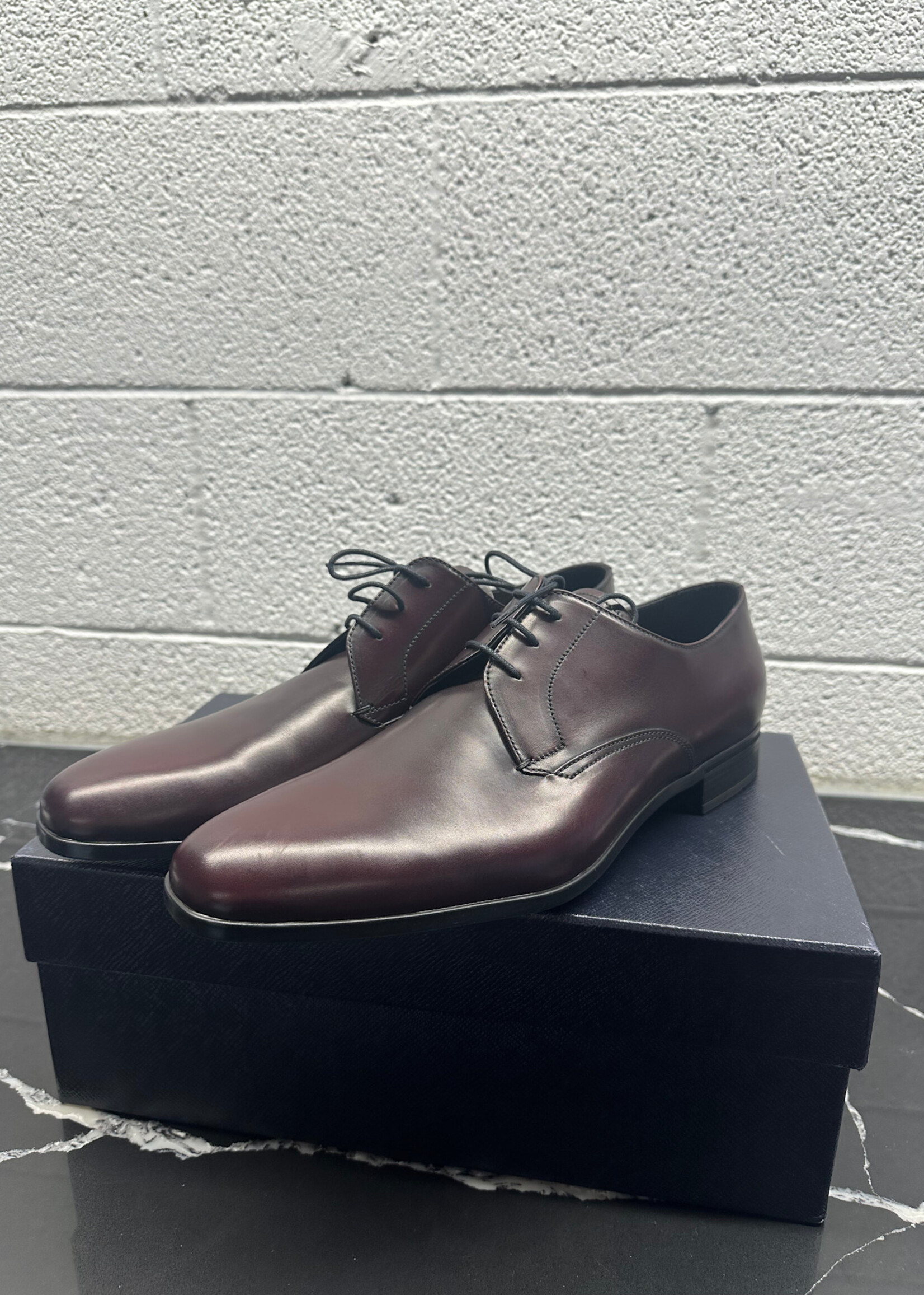 Prada Cordovan Lace Up Dress Shoe Fits 10