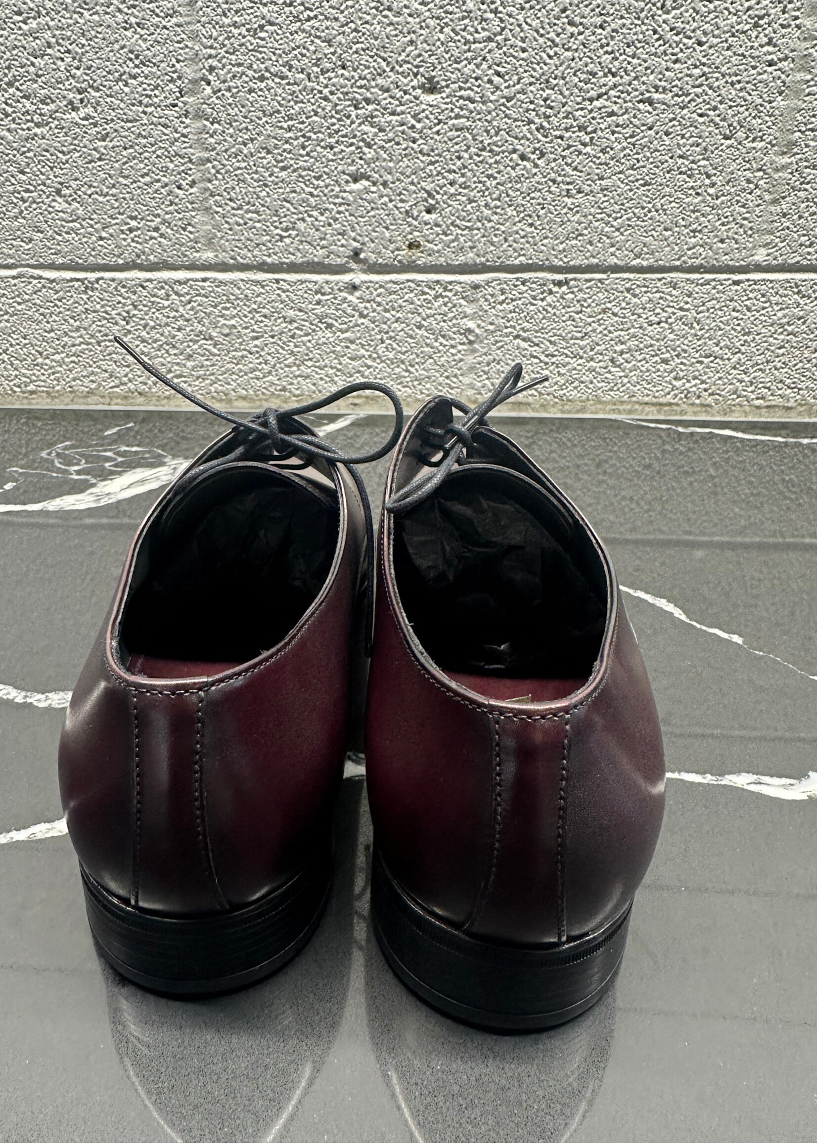 Prada Cordovan Lace Up Dress Shoe Fits 10