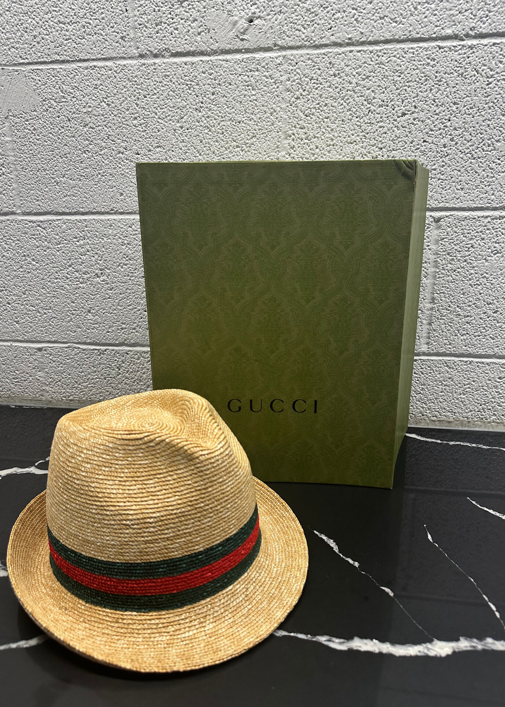 NWT GUCCI WEB STRAW BUCKET HAT