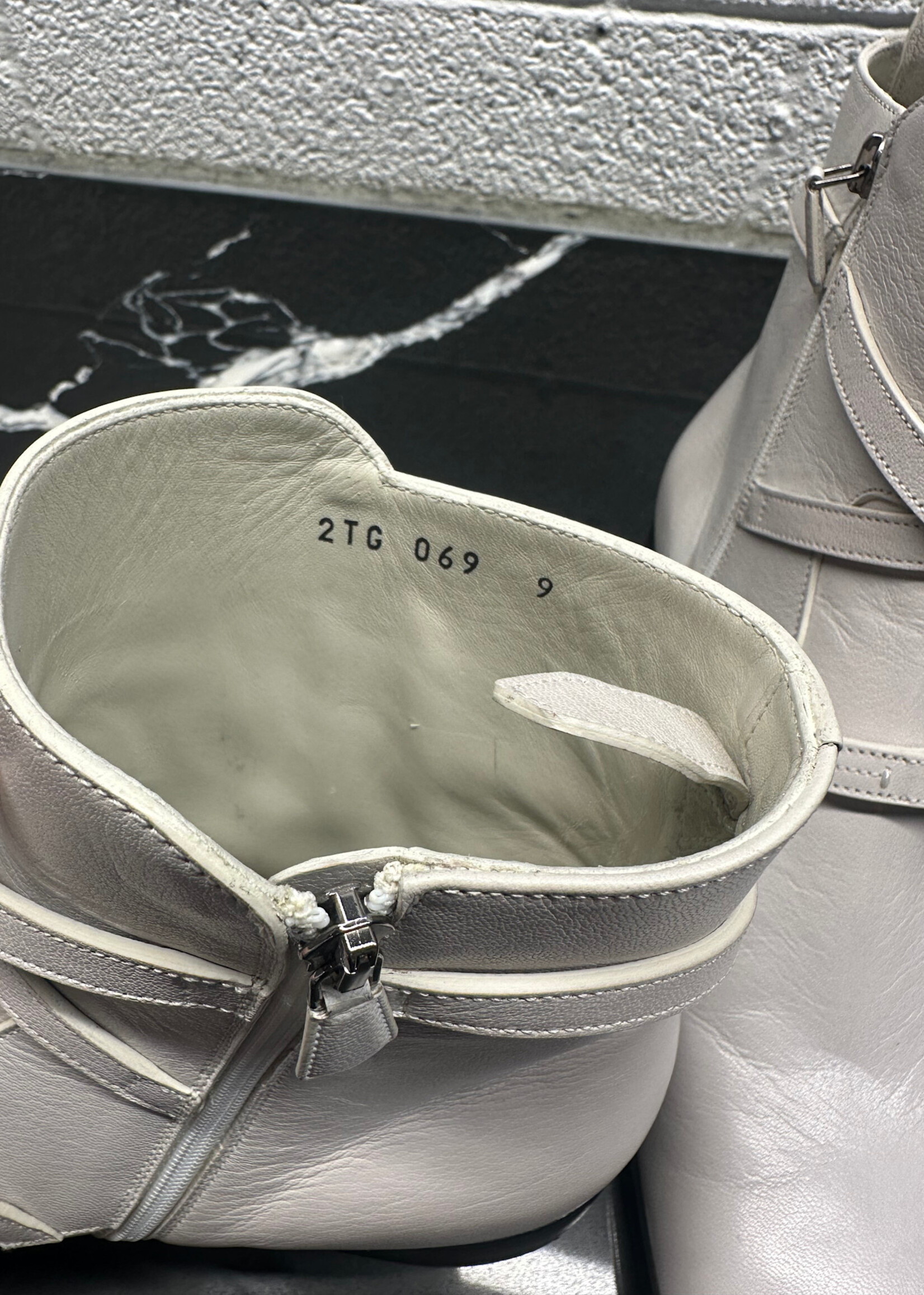 Prada Madra Fume White Leather Boots Fits 10