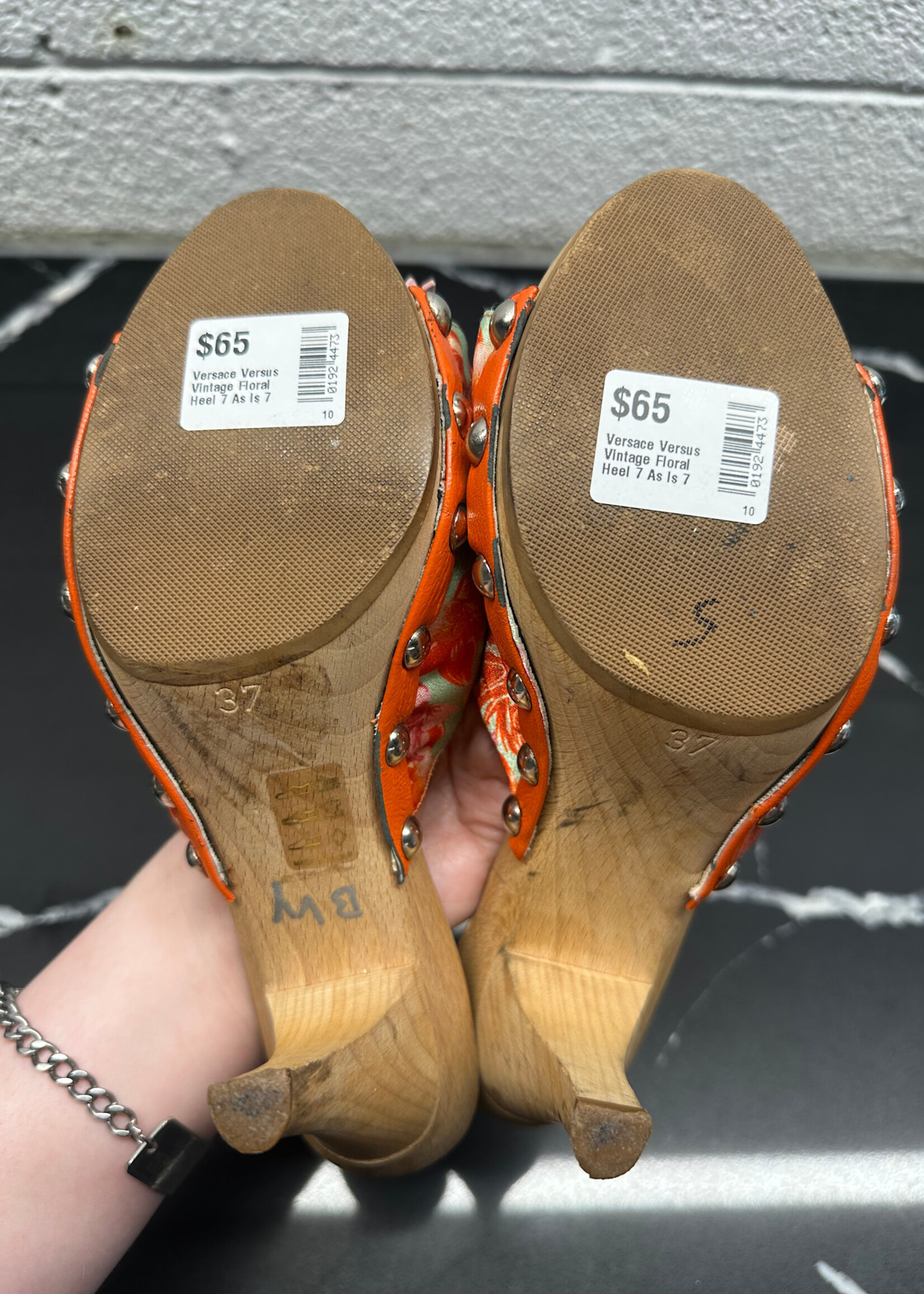 Versace Versus Vintage Floral Heel 7 As Is