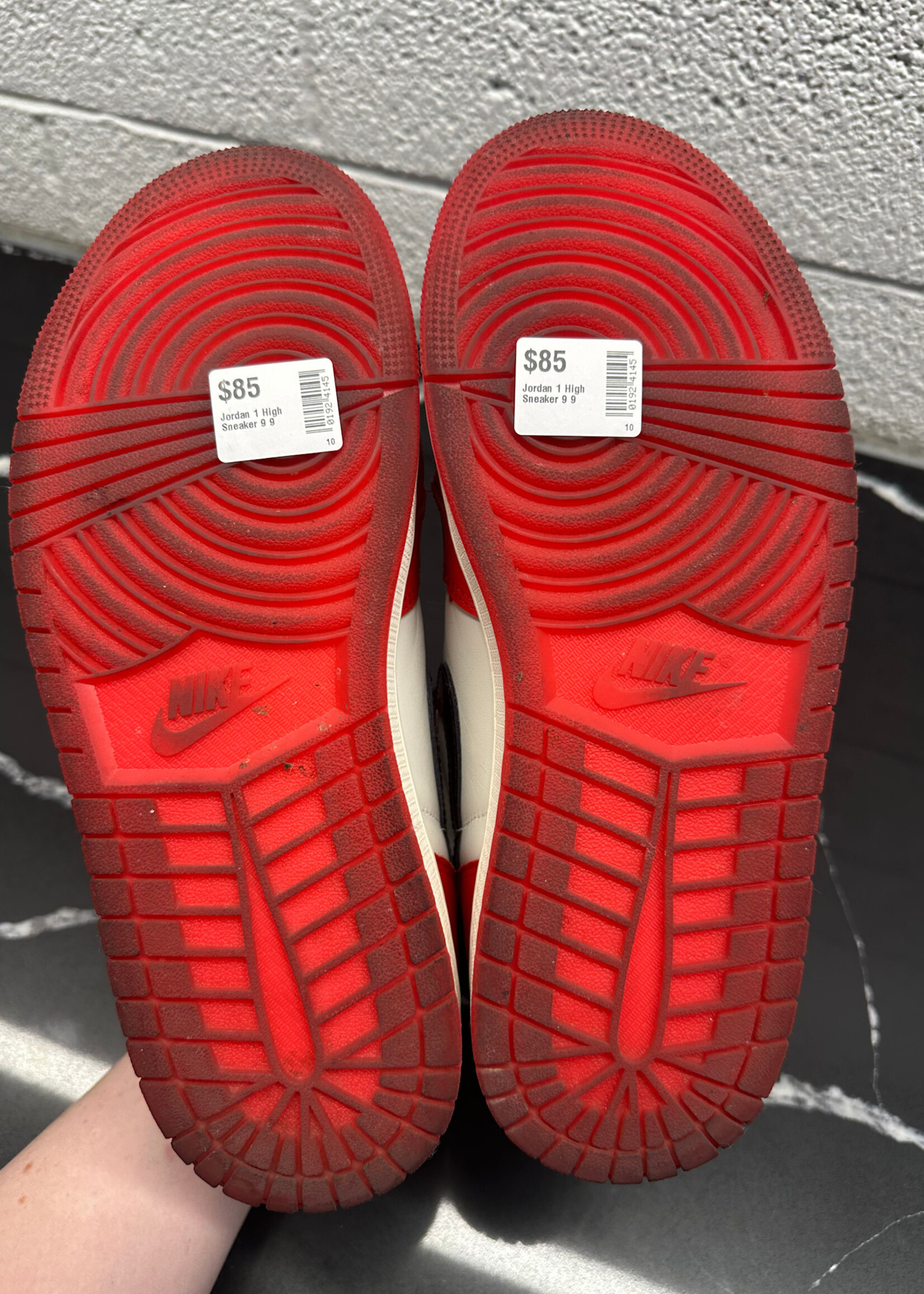 Jordan 1 High  Sneaker 9
