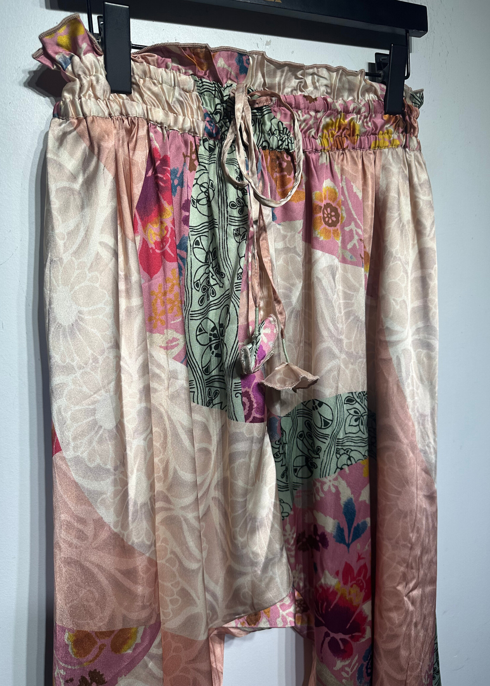 NWT Anthropologie Colorful Boho Pants 26-30